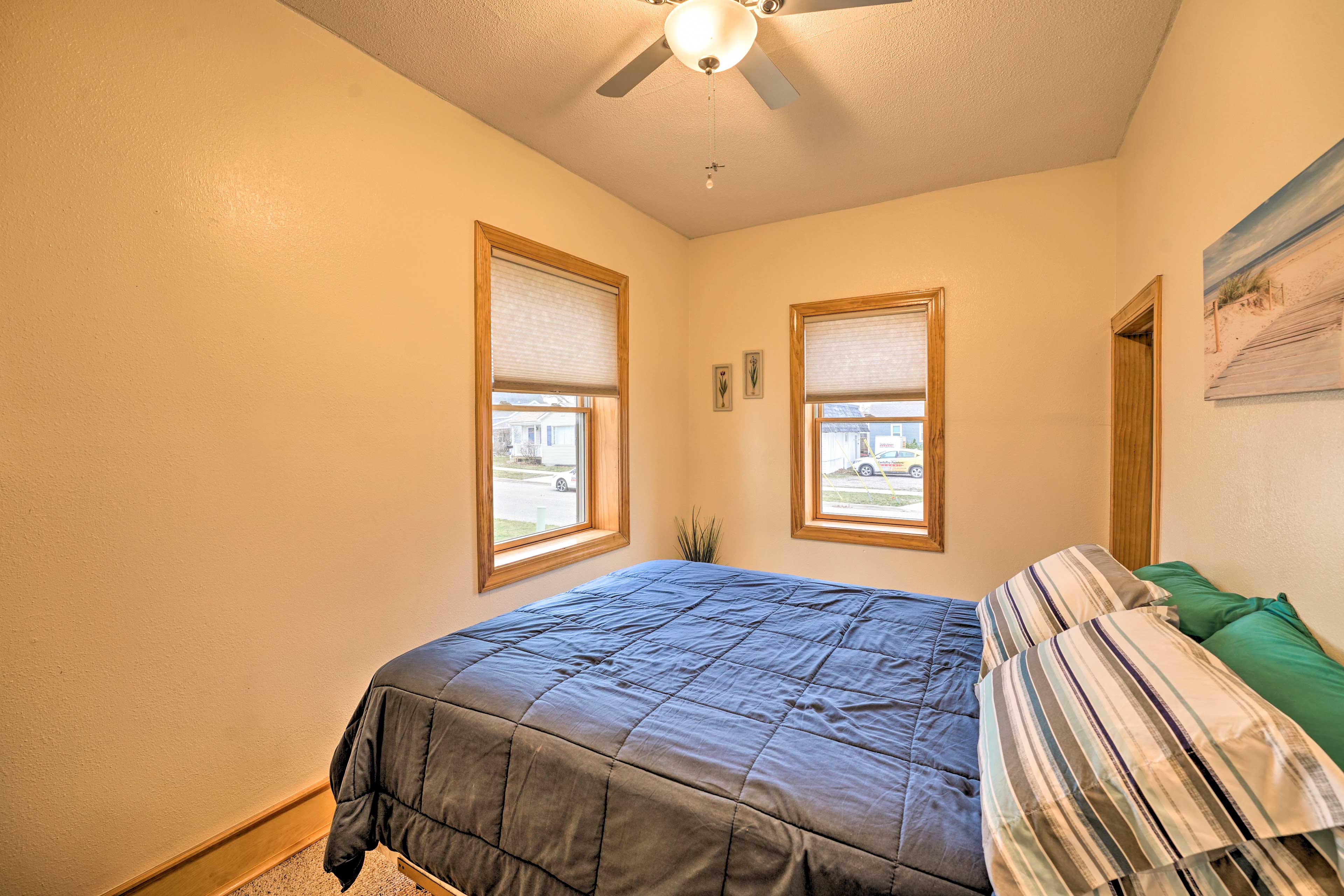 Bedroom 2 | Queen Bed | Linens Provided