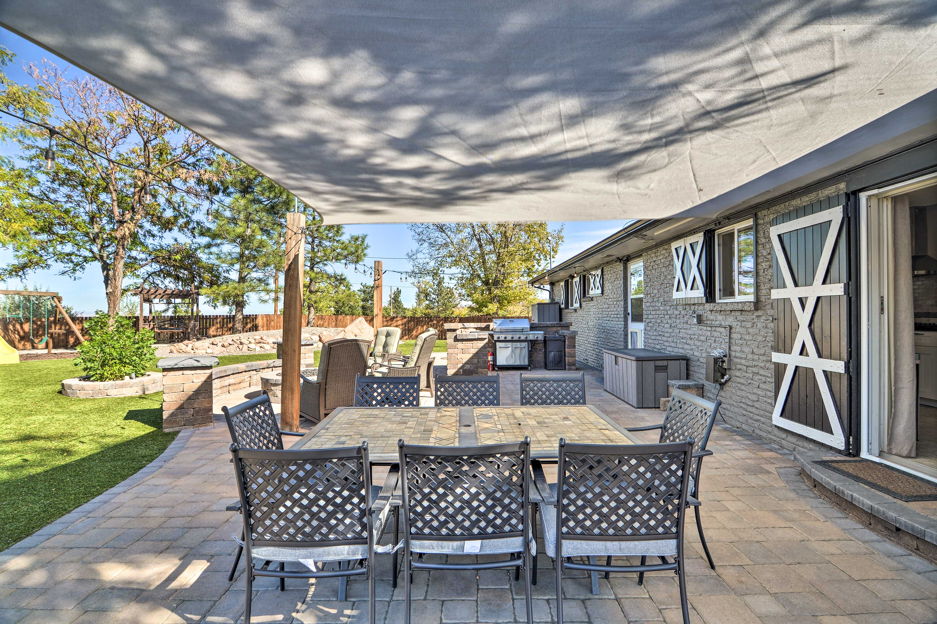 Furnished Patio