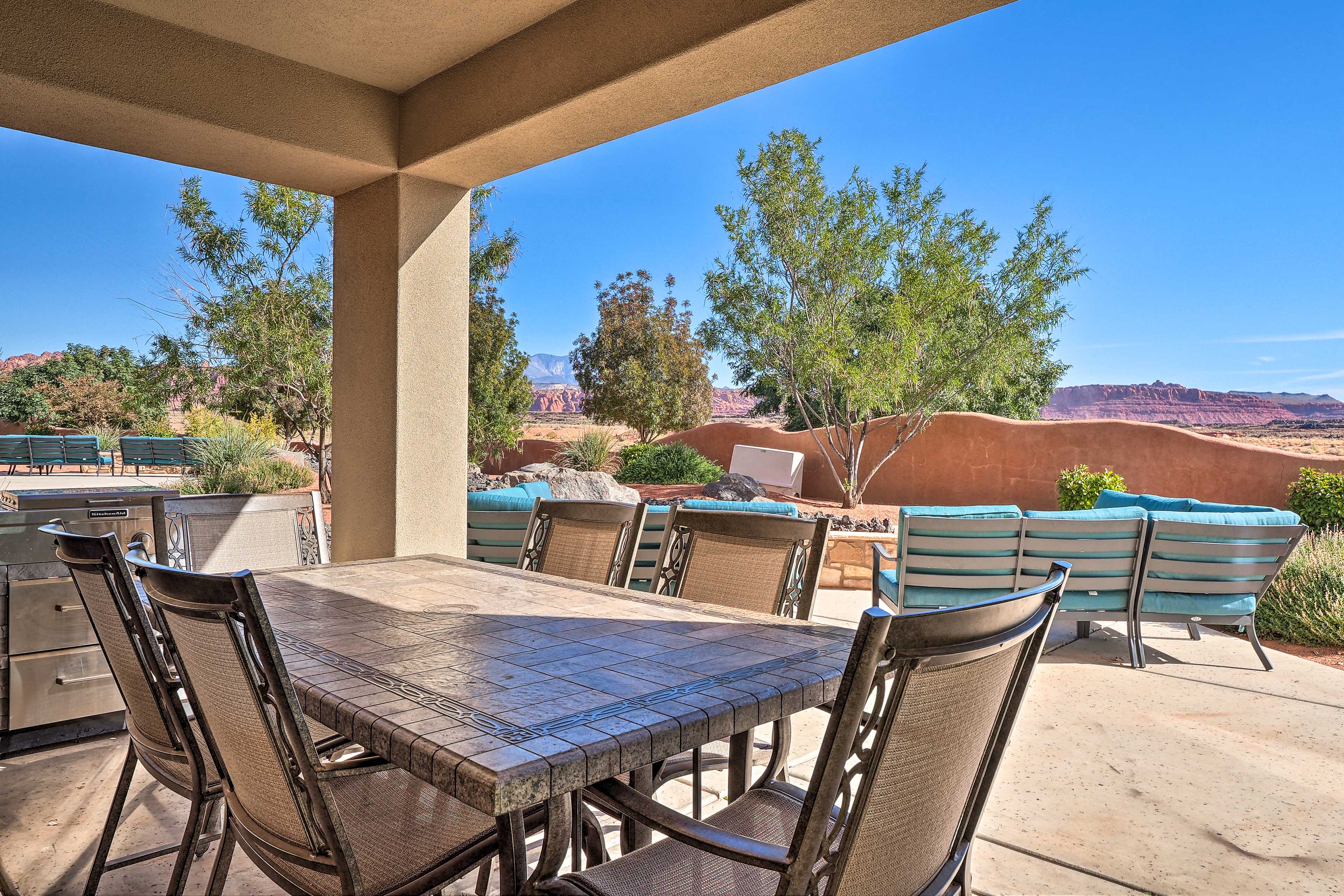 Private Backyard | Patio | Gas Grill