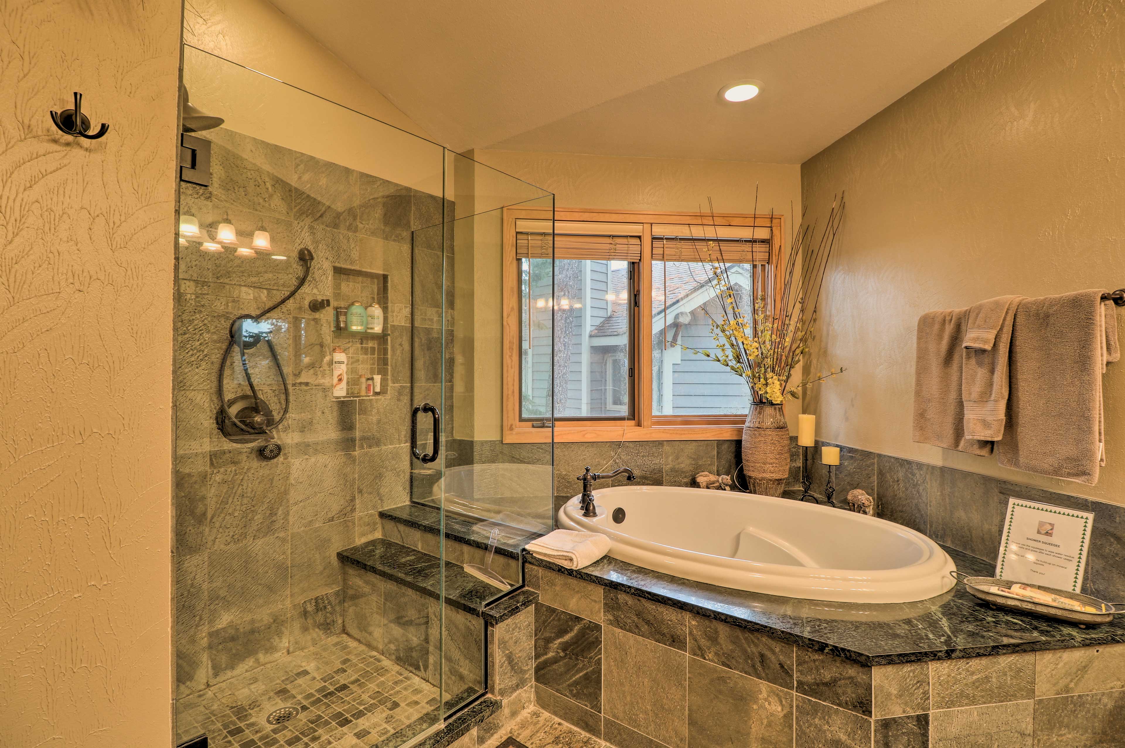 Full Bathroom | Soaking Tub | Walk-In Shower | Complimentary Toiletries