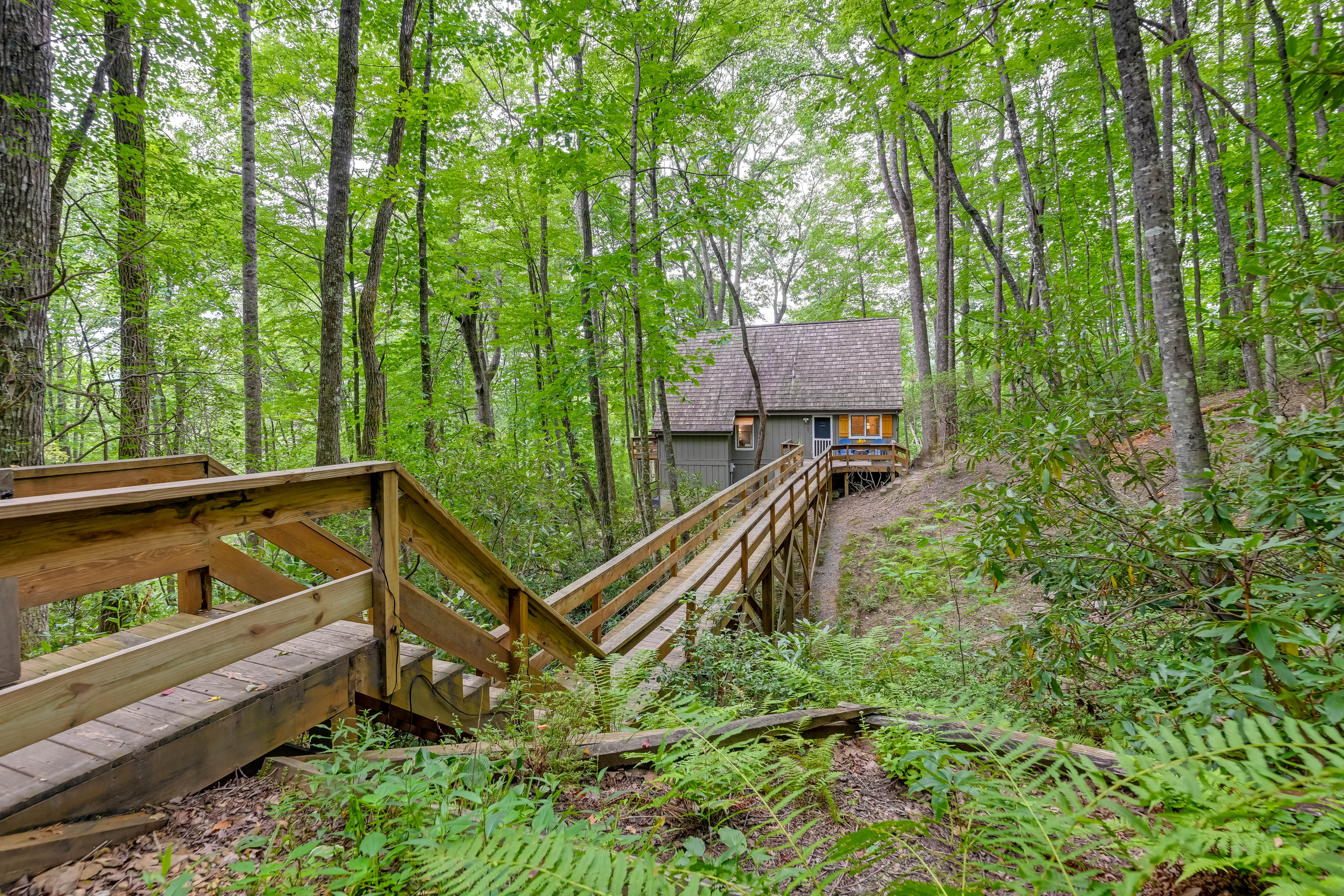 Exterior | Bridge w/ Creek Seating