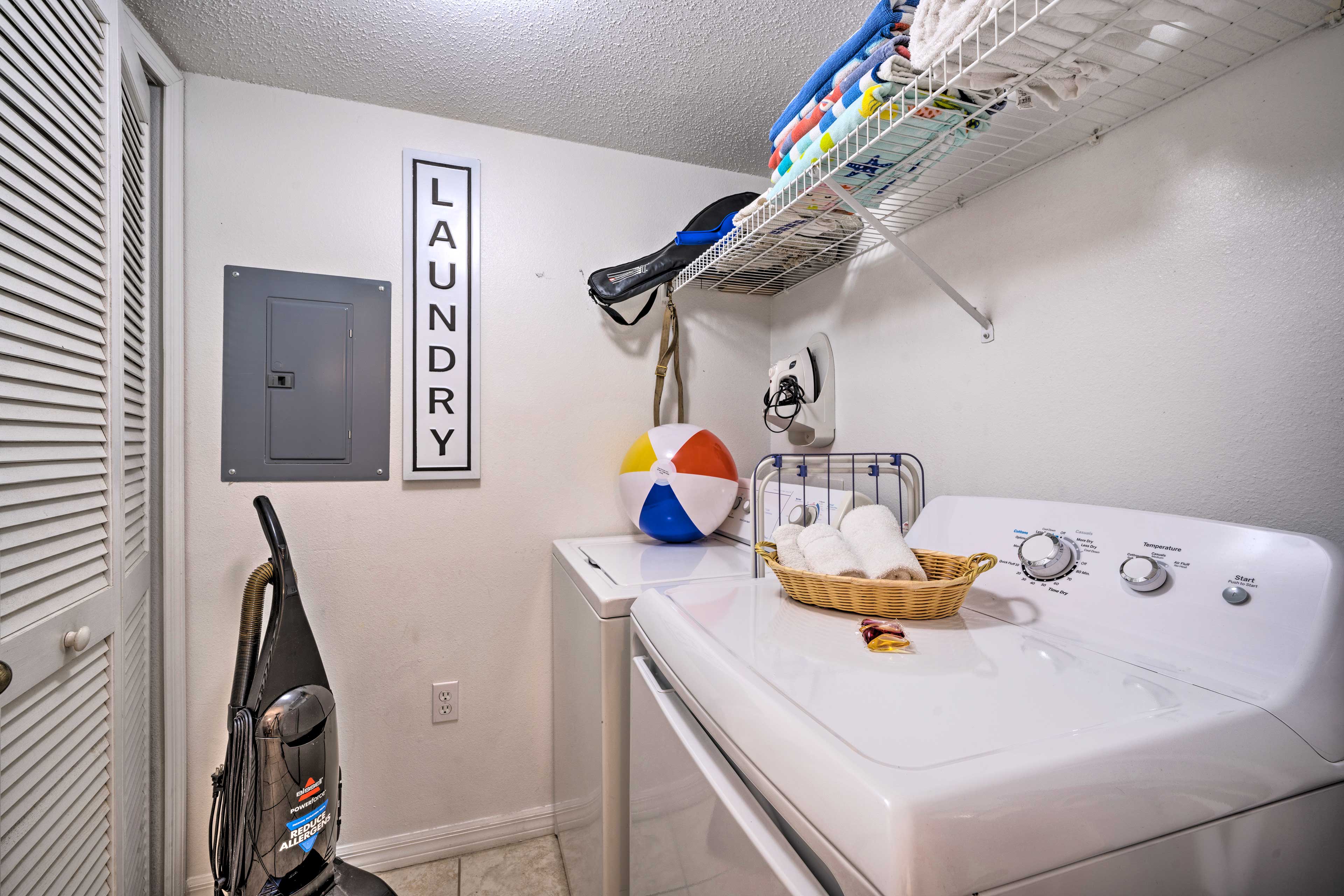 Laundry Area | Detergent Provided