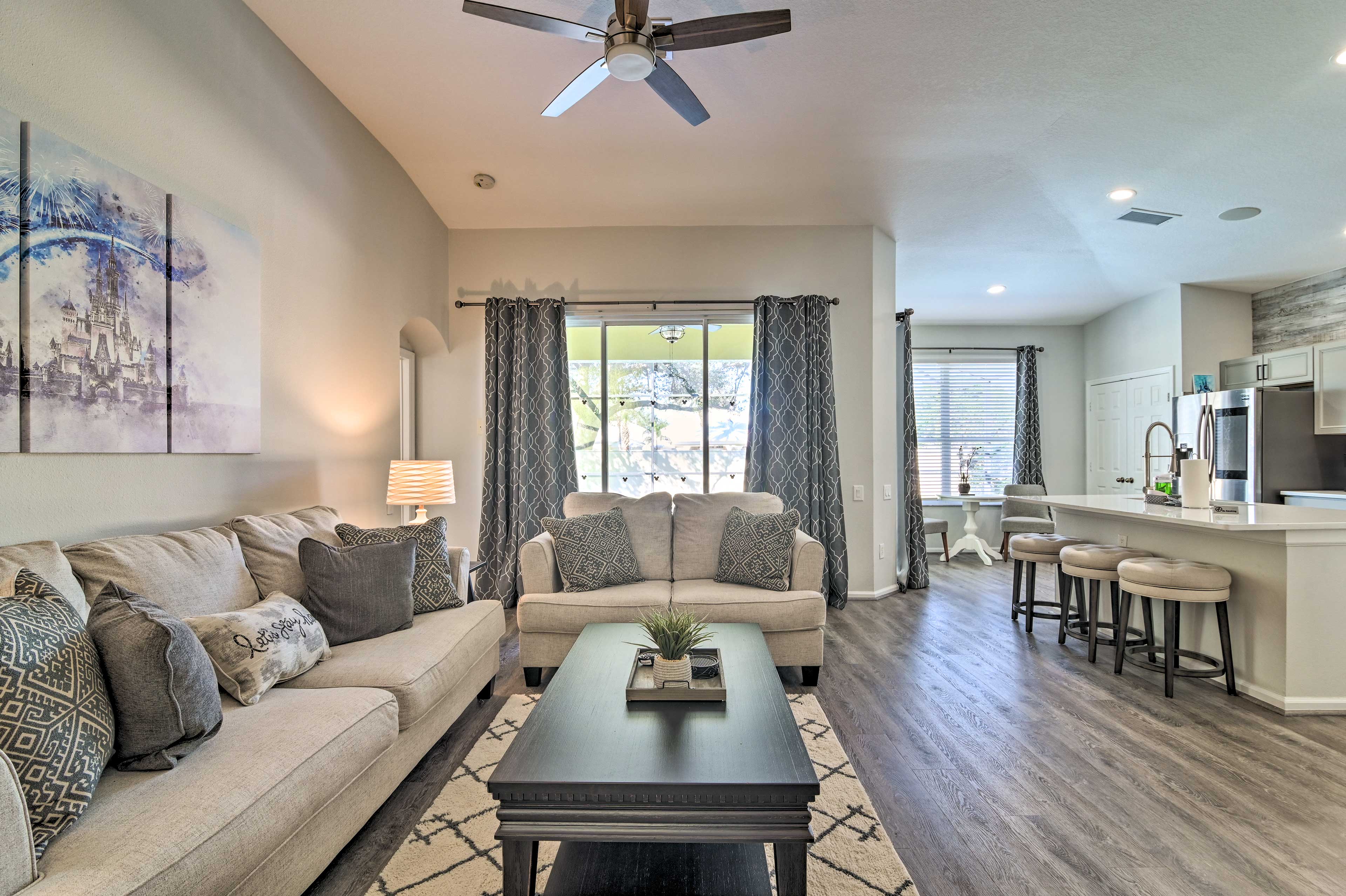 Living Room | Open Floor Plan