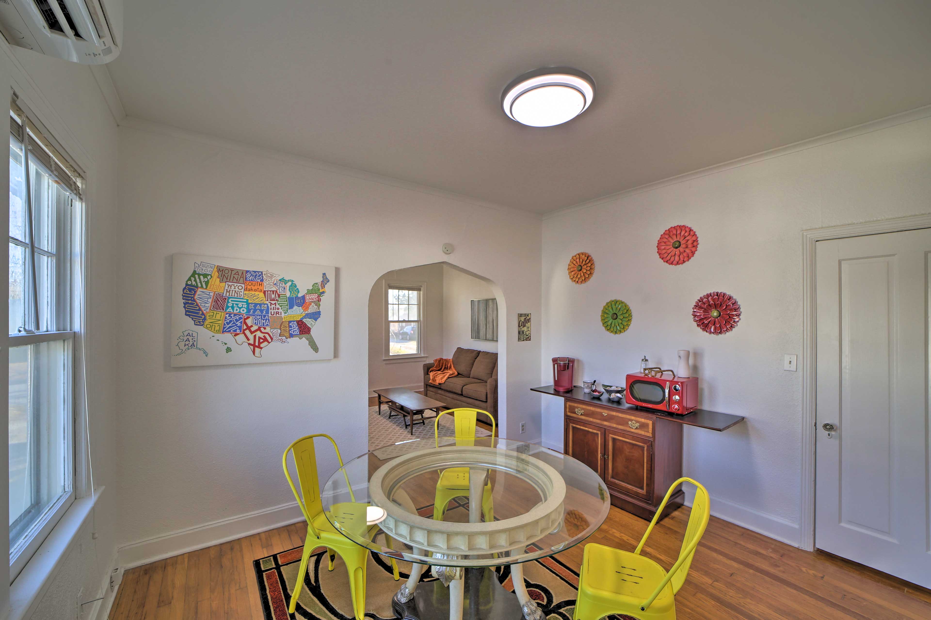 Dining Room | Dishware Provided