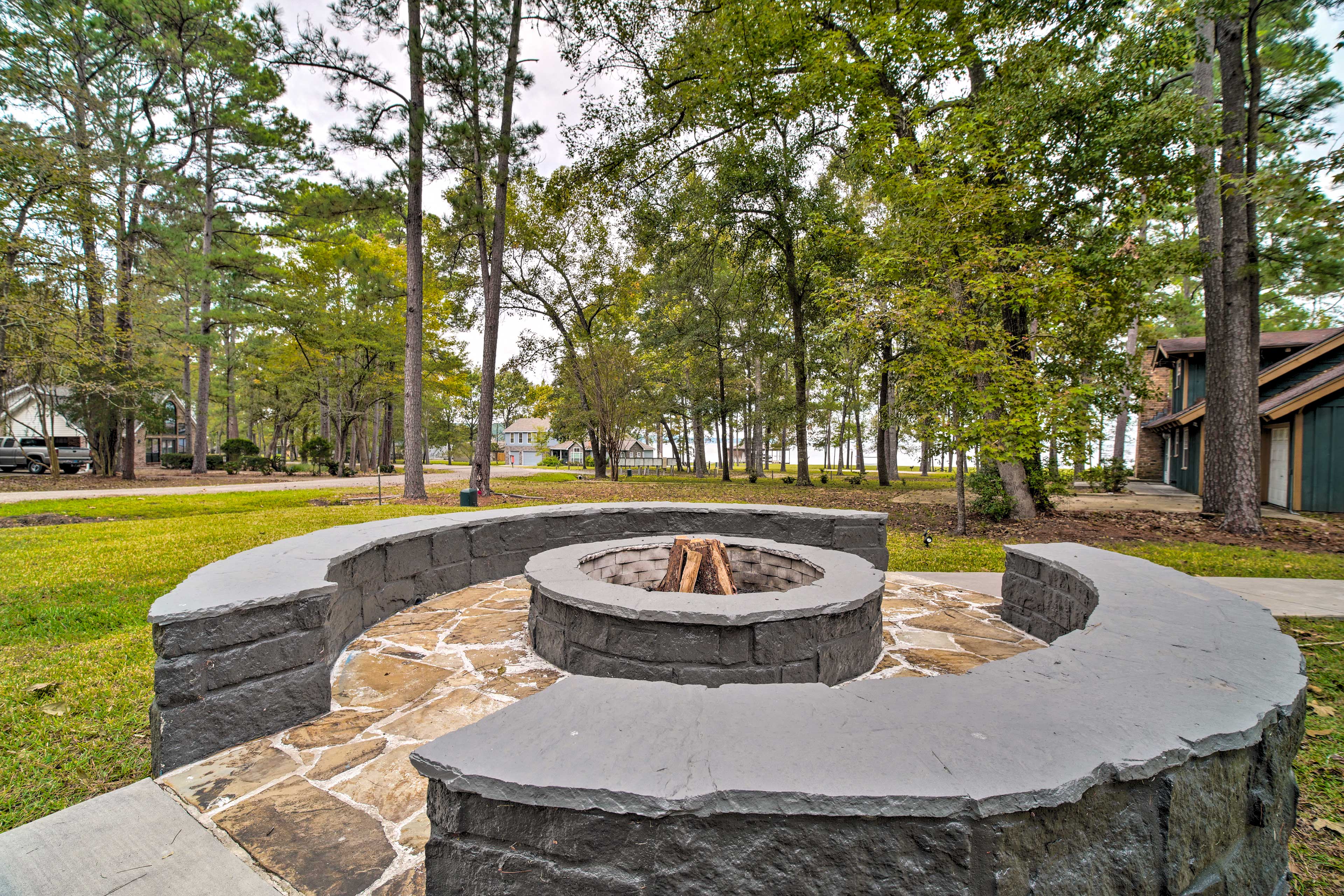 Fire Pit | Charcoal Grill