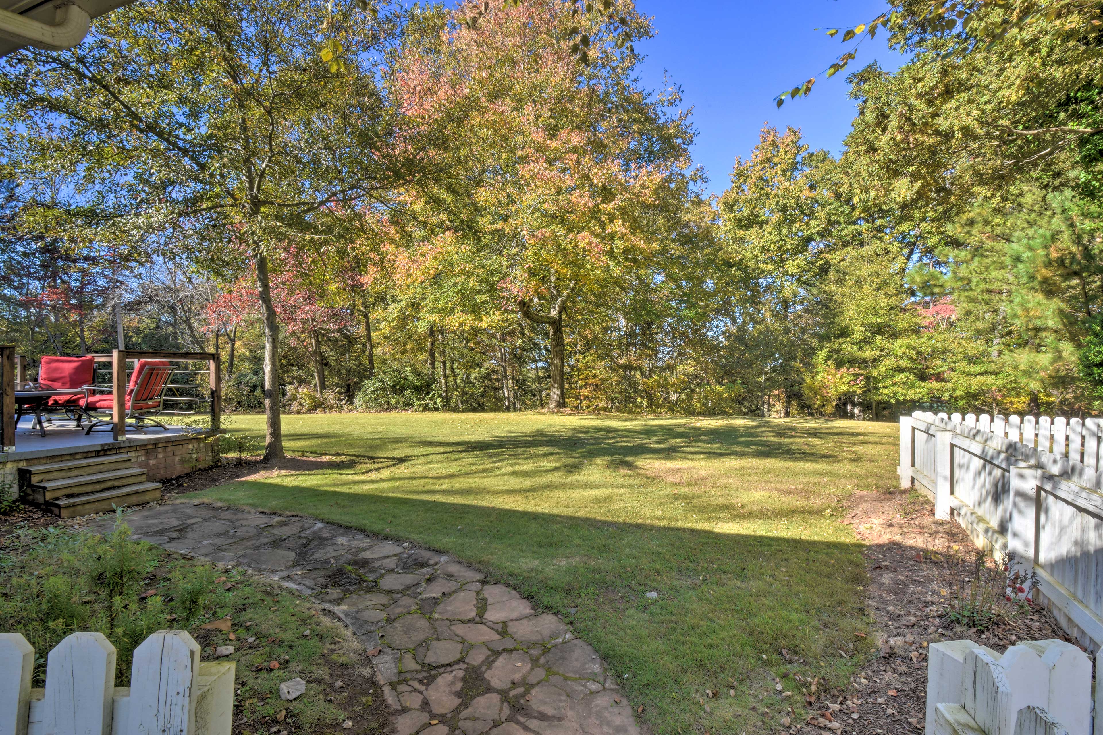 Backyard | 10-Acre Property