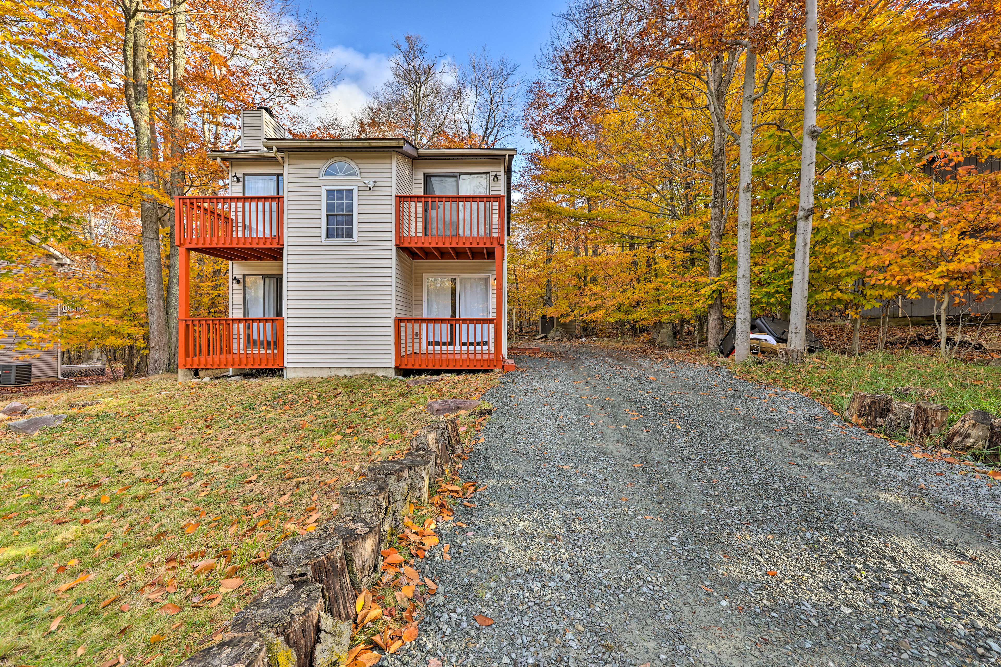 Home Exterior | Driveway Parking (4 Vehicles)