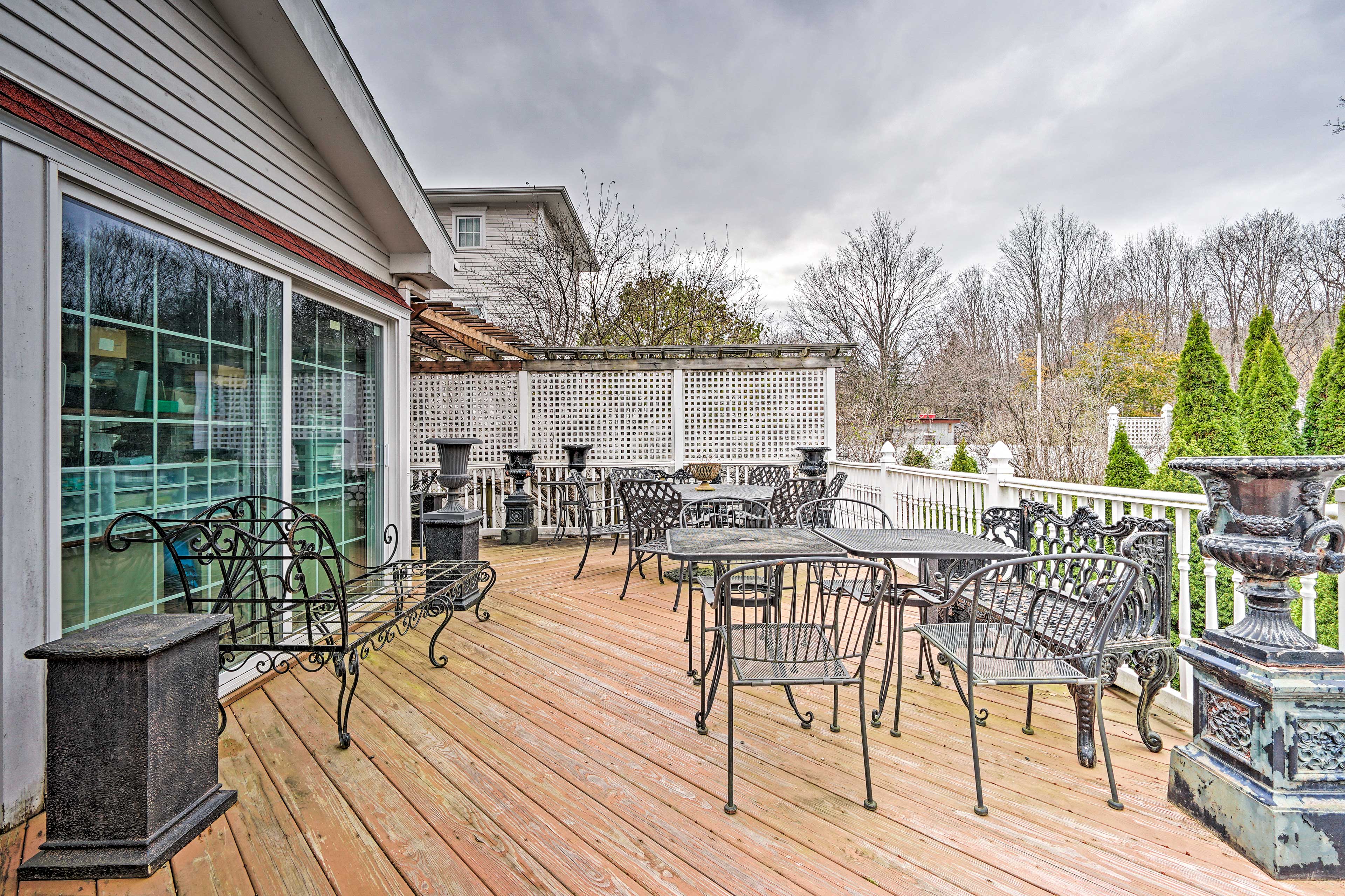 Spacious Deck