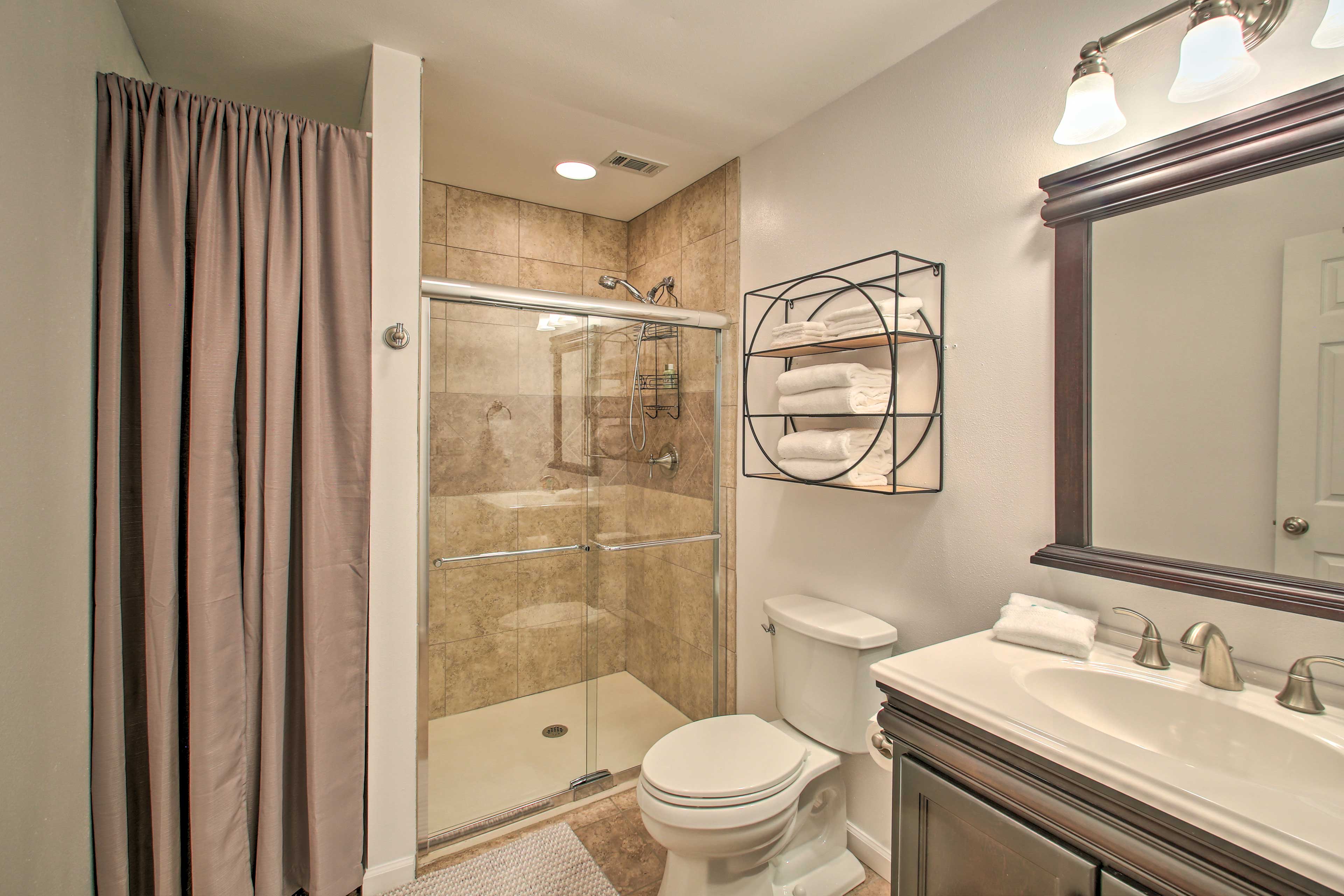 Full Bathroom | Walk-In Shower