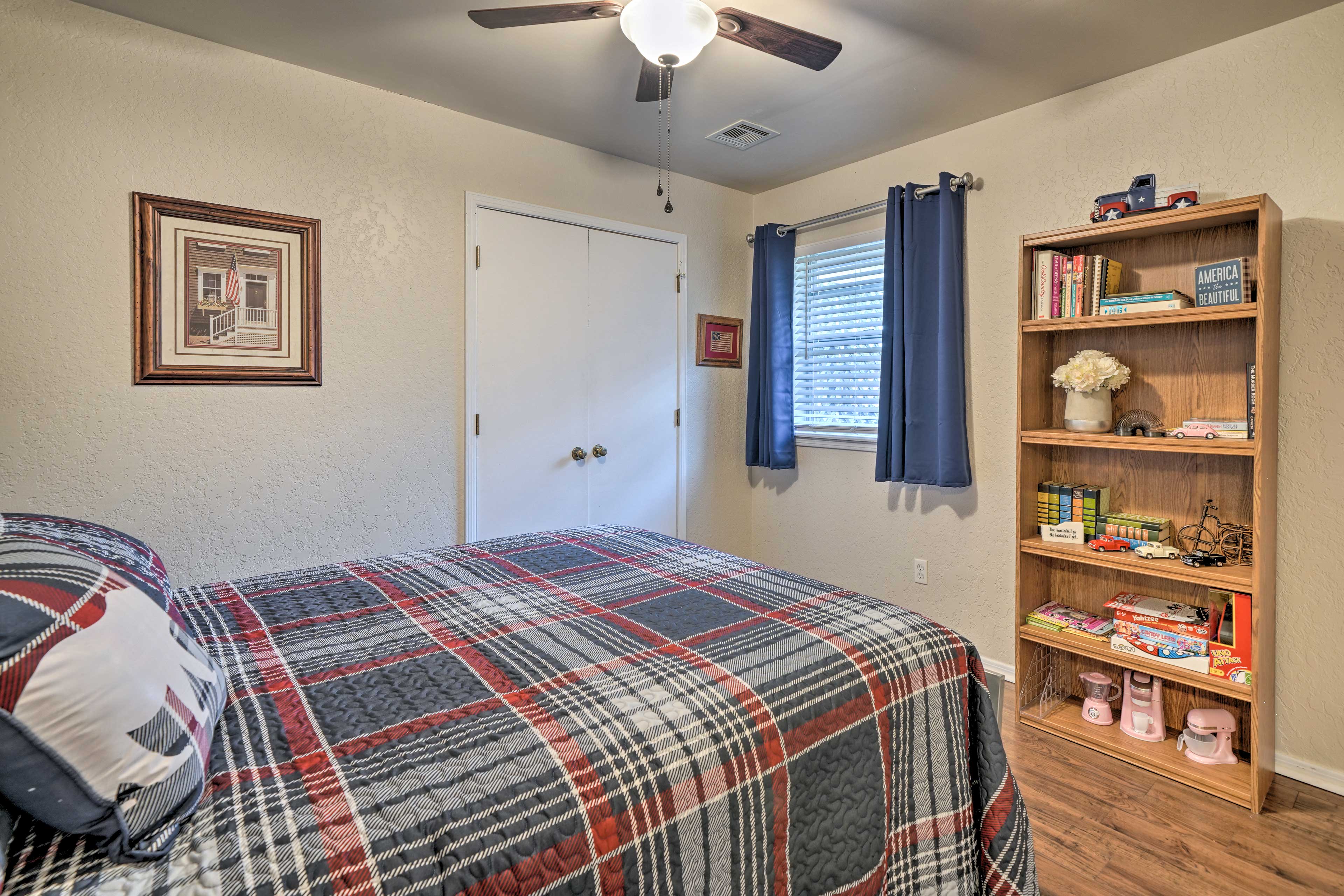 Bedroom 3 | Books | Board Games