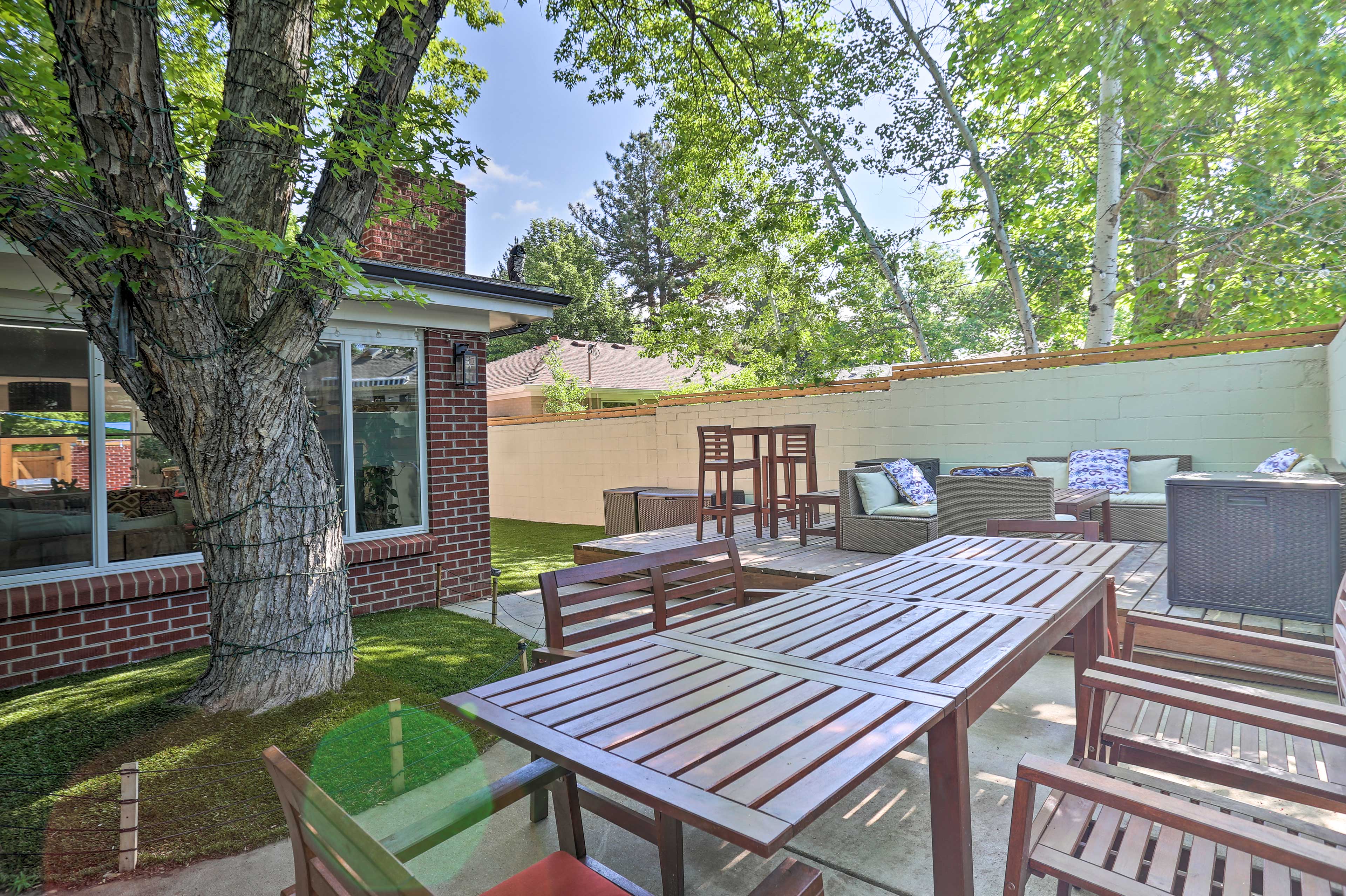 Outdoor Dining Area