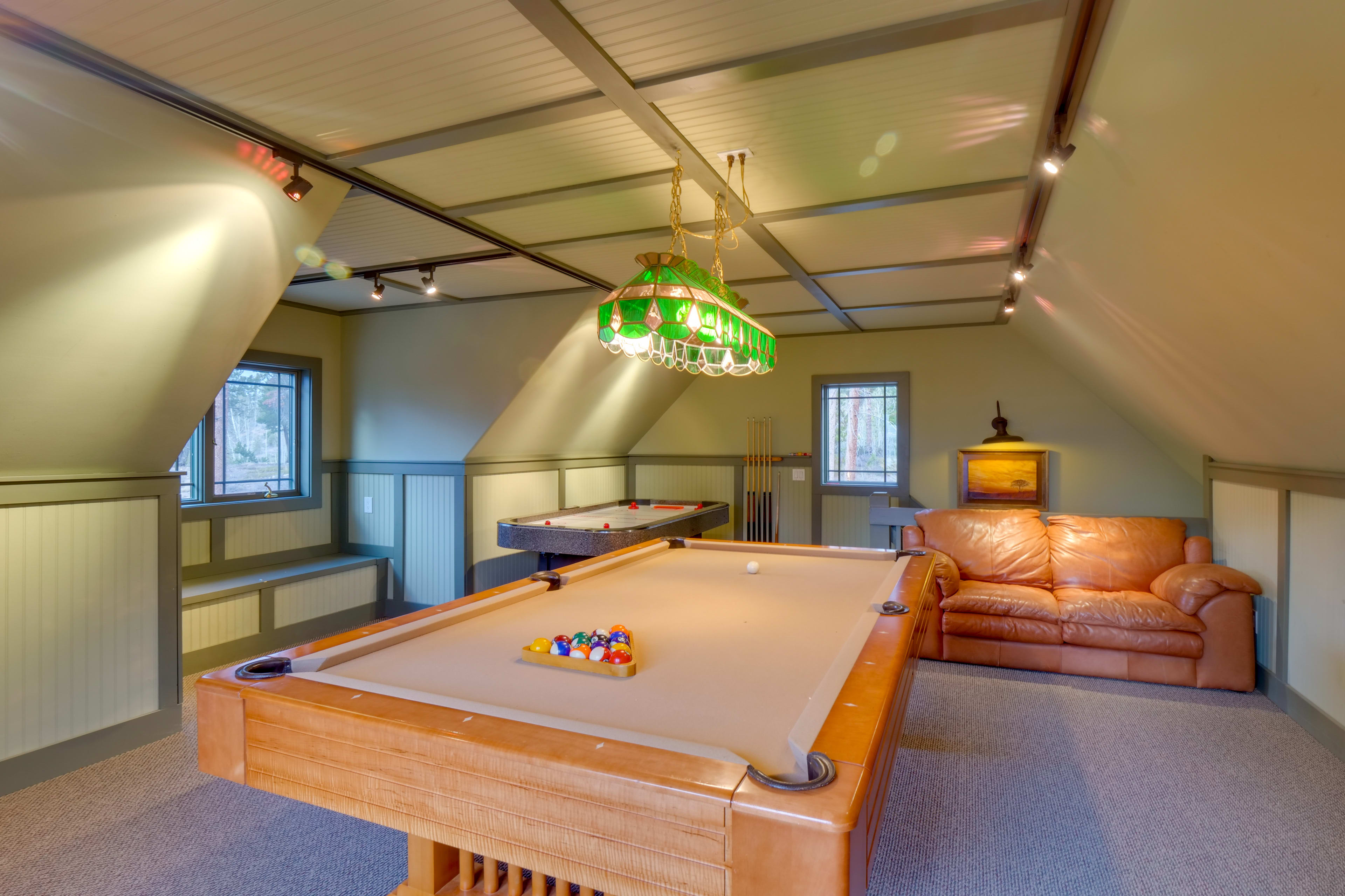 Game Room | Upper Level | Pool Table | Air Hockey Table