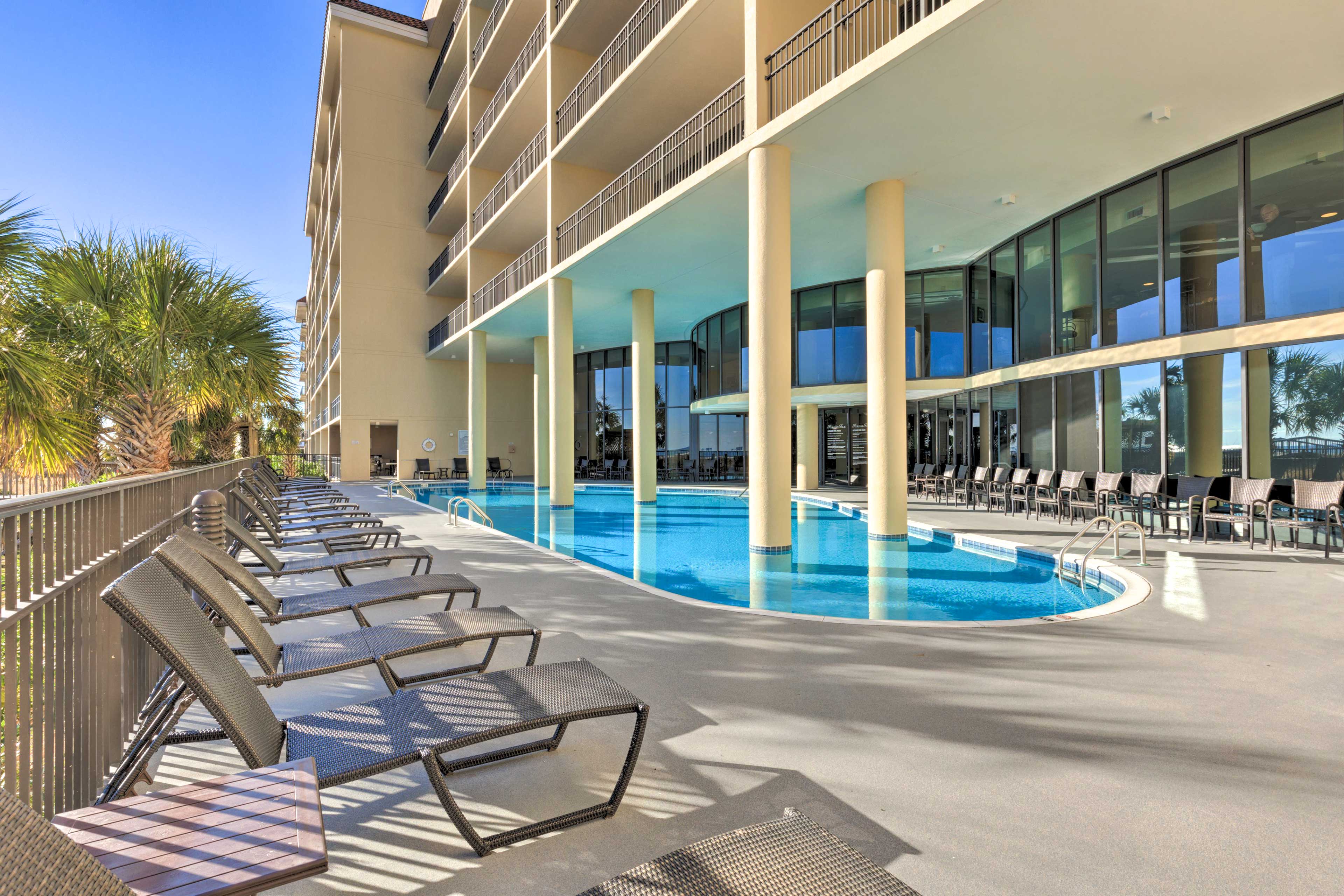 Community Outdoor Pool