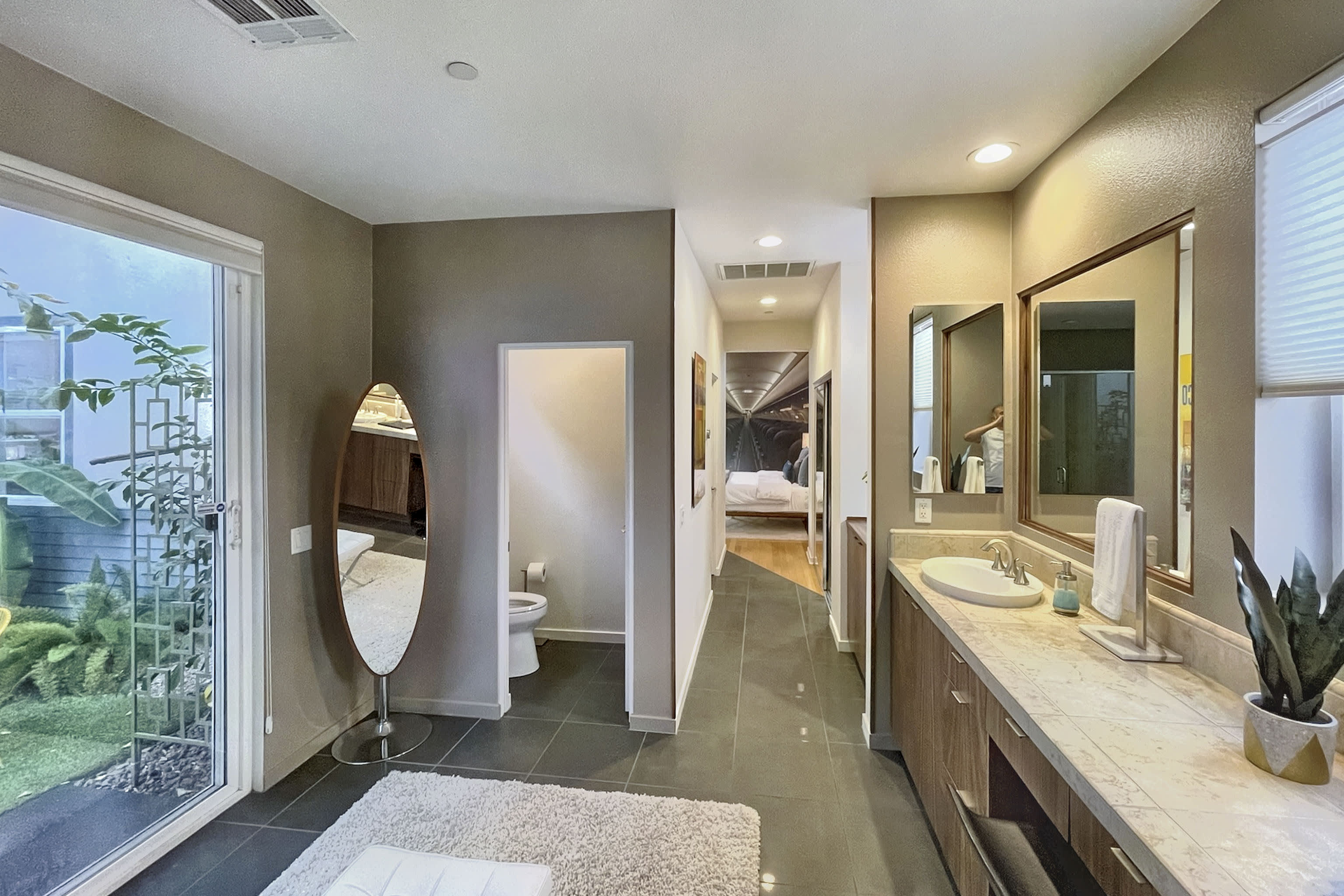 Full En-Suite Bathroom