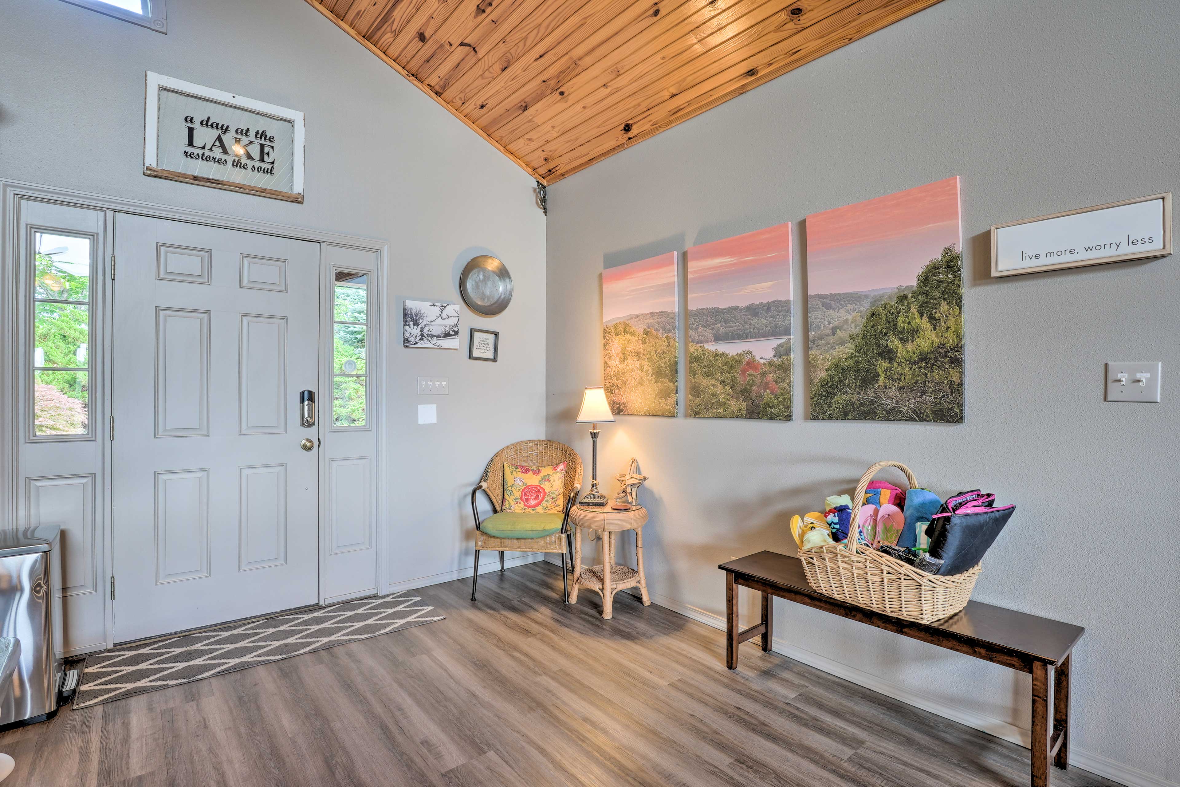 Entryway | Keyless Entry