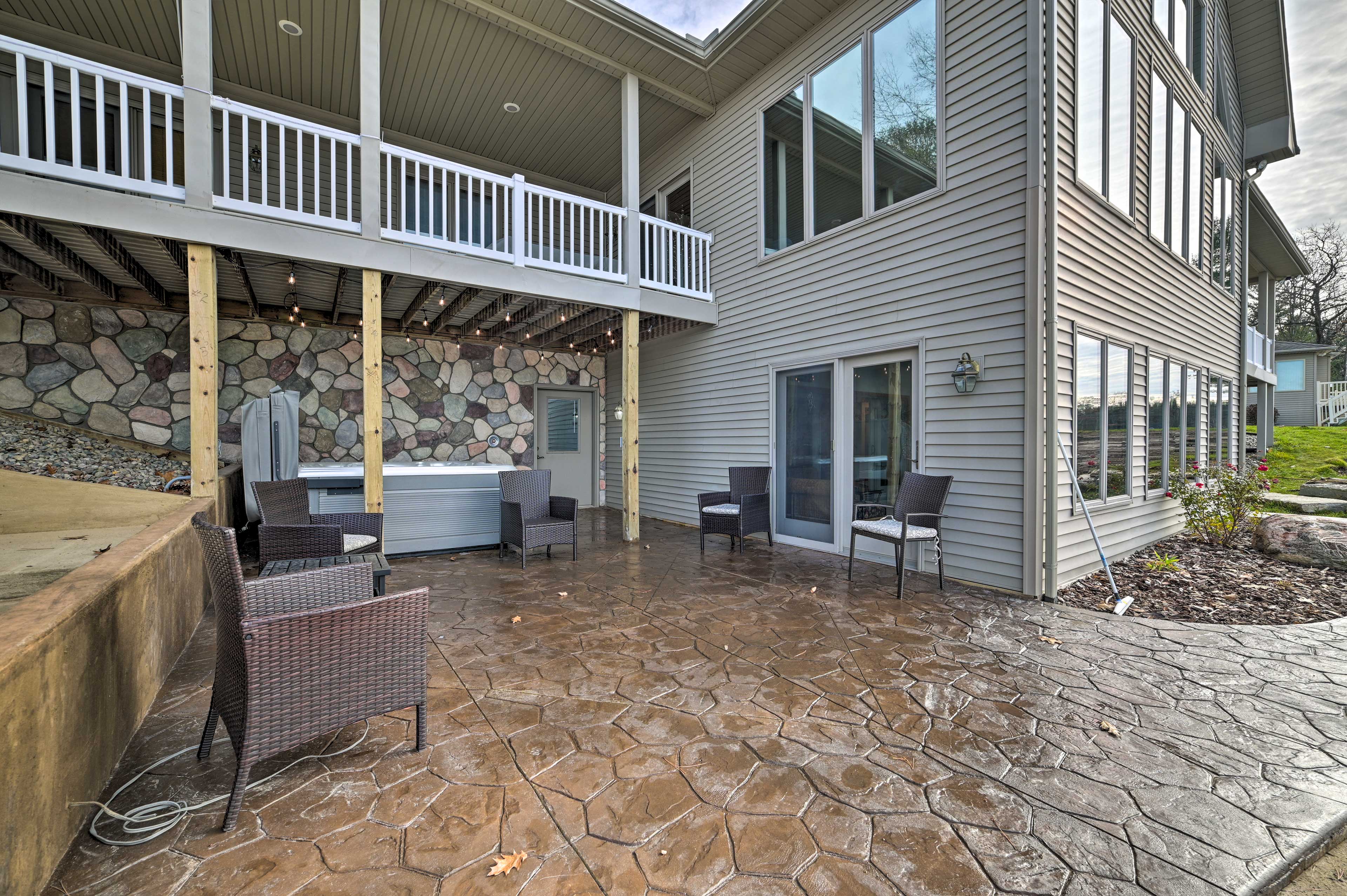 Patio | Direct Lake Access