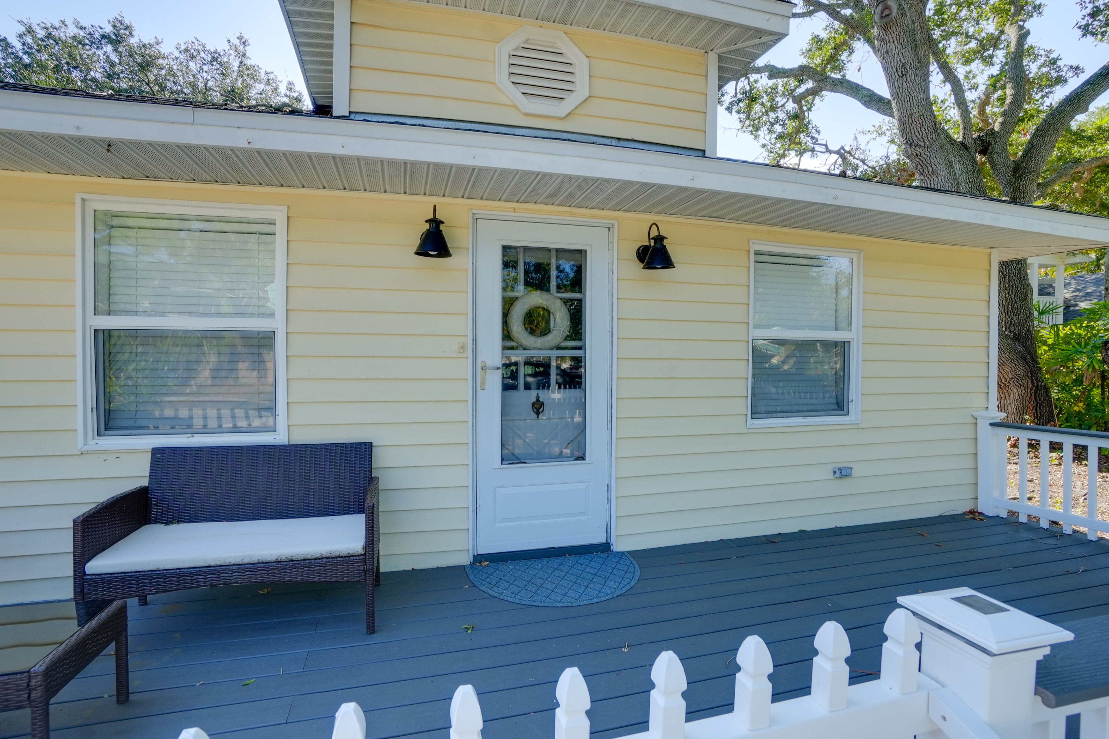 Furnished Front Porch