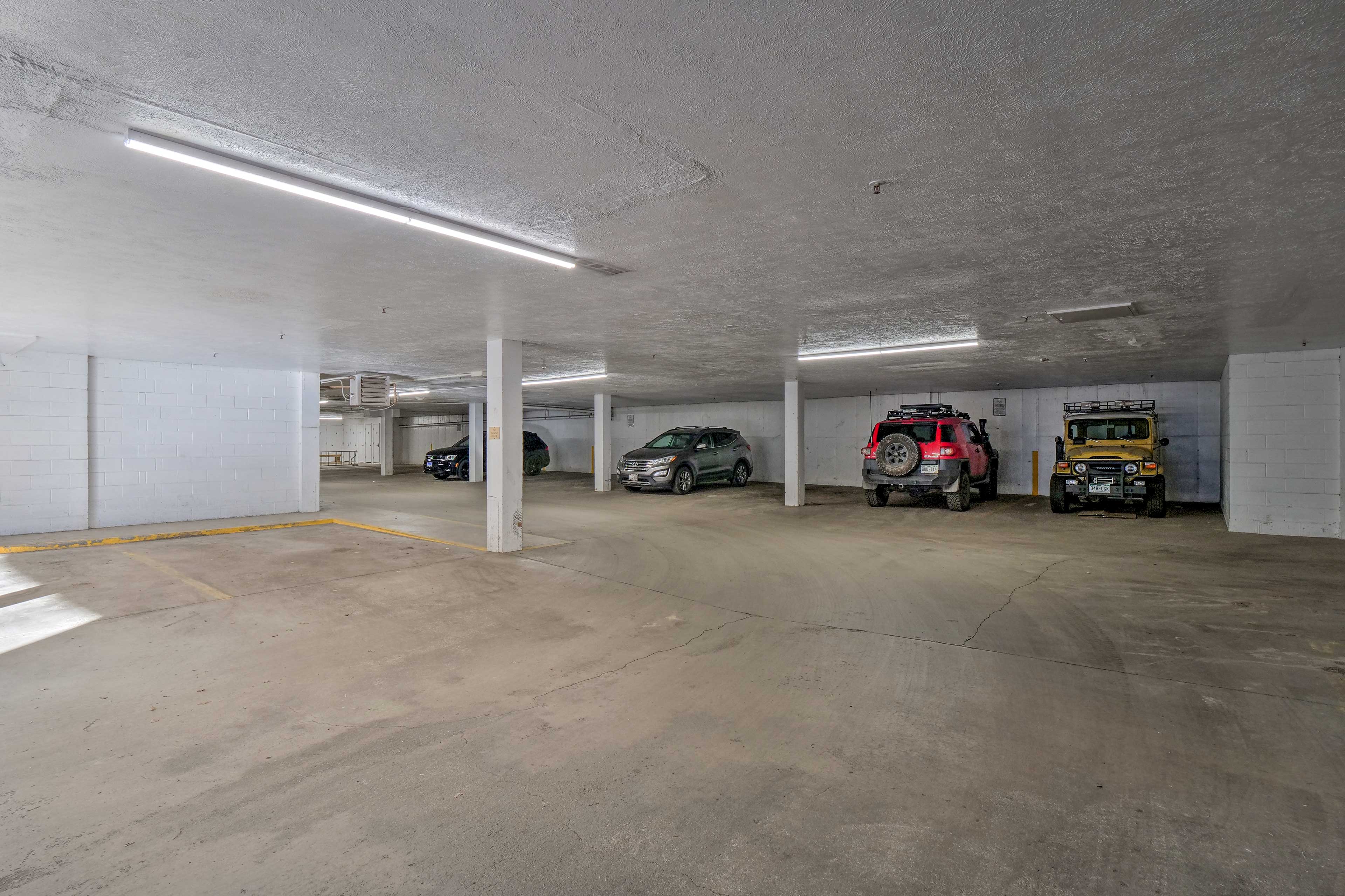 Heated Garage Parking (1 Vehicle) | Community Lot (First-Come, First-Served)