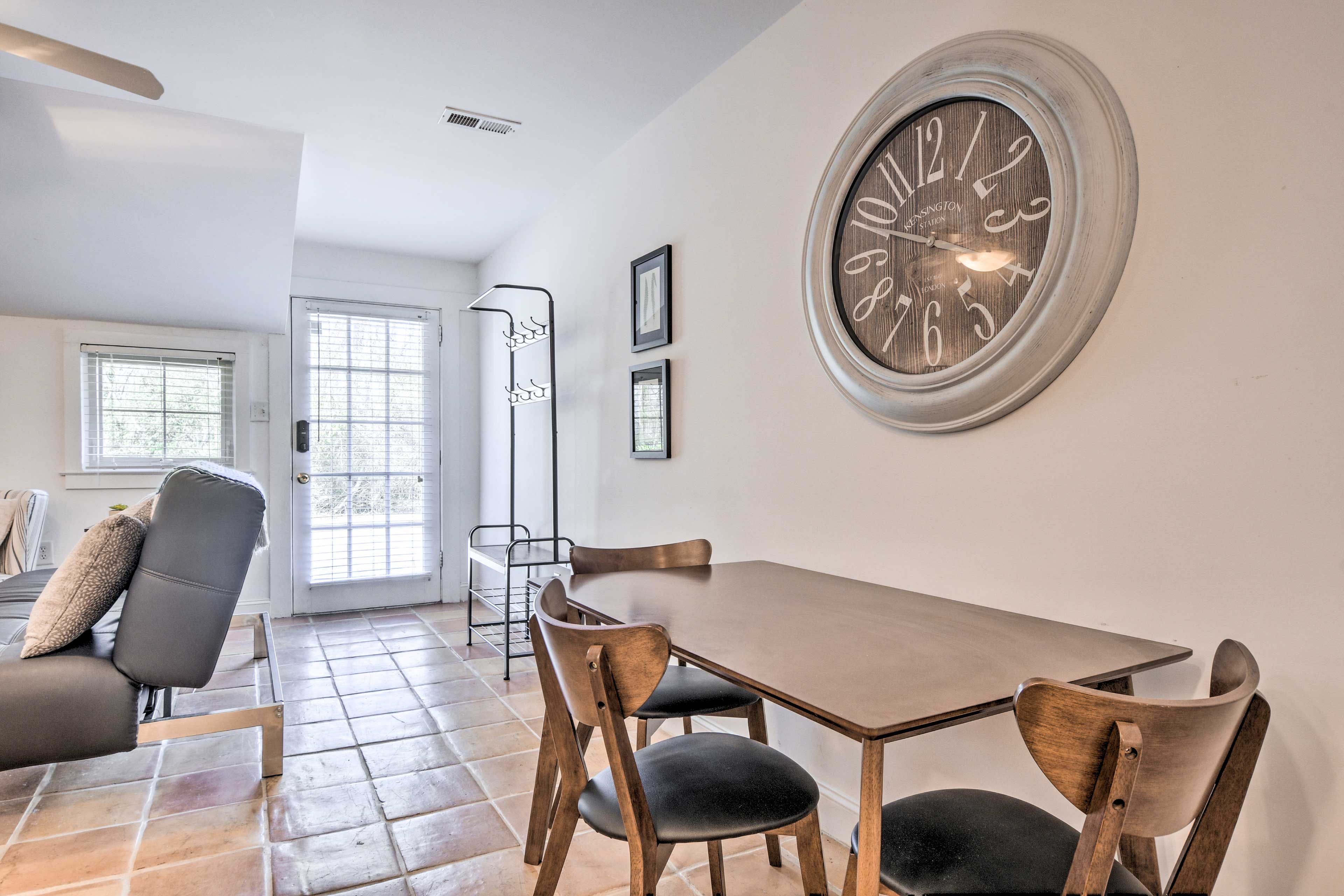 Dining Area | Dishware/Flatware