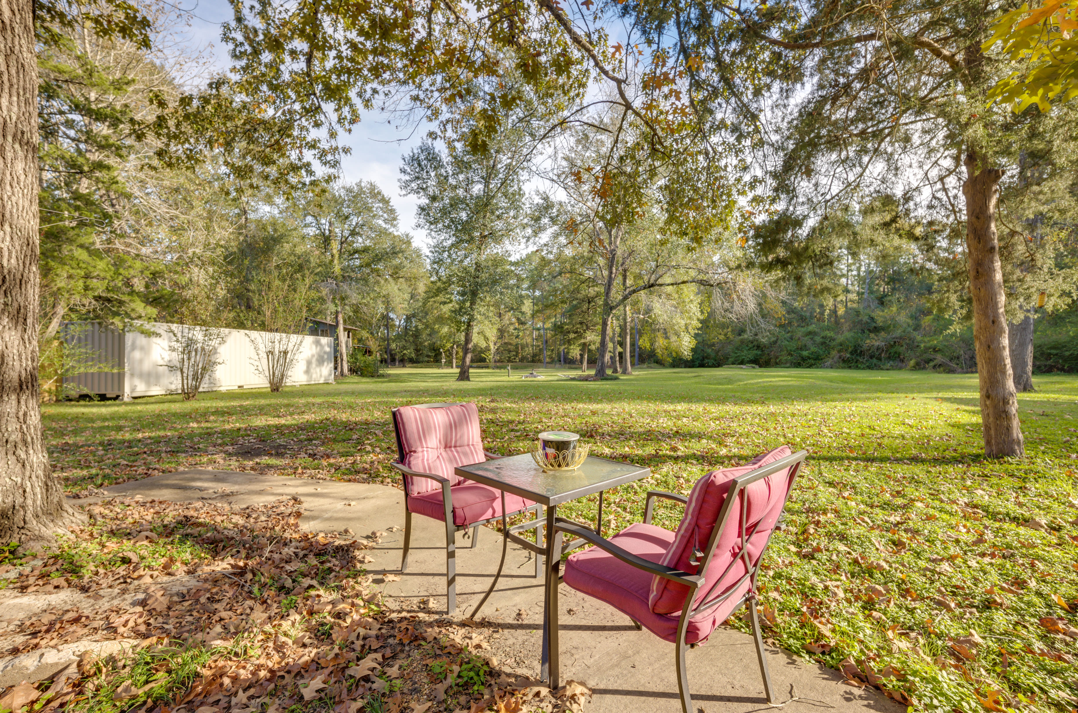 Shared Yard | Pond On-Site