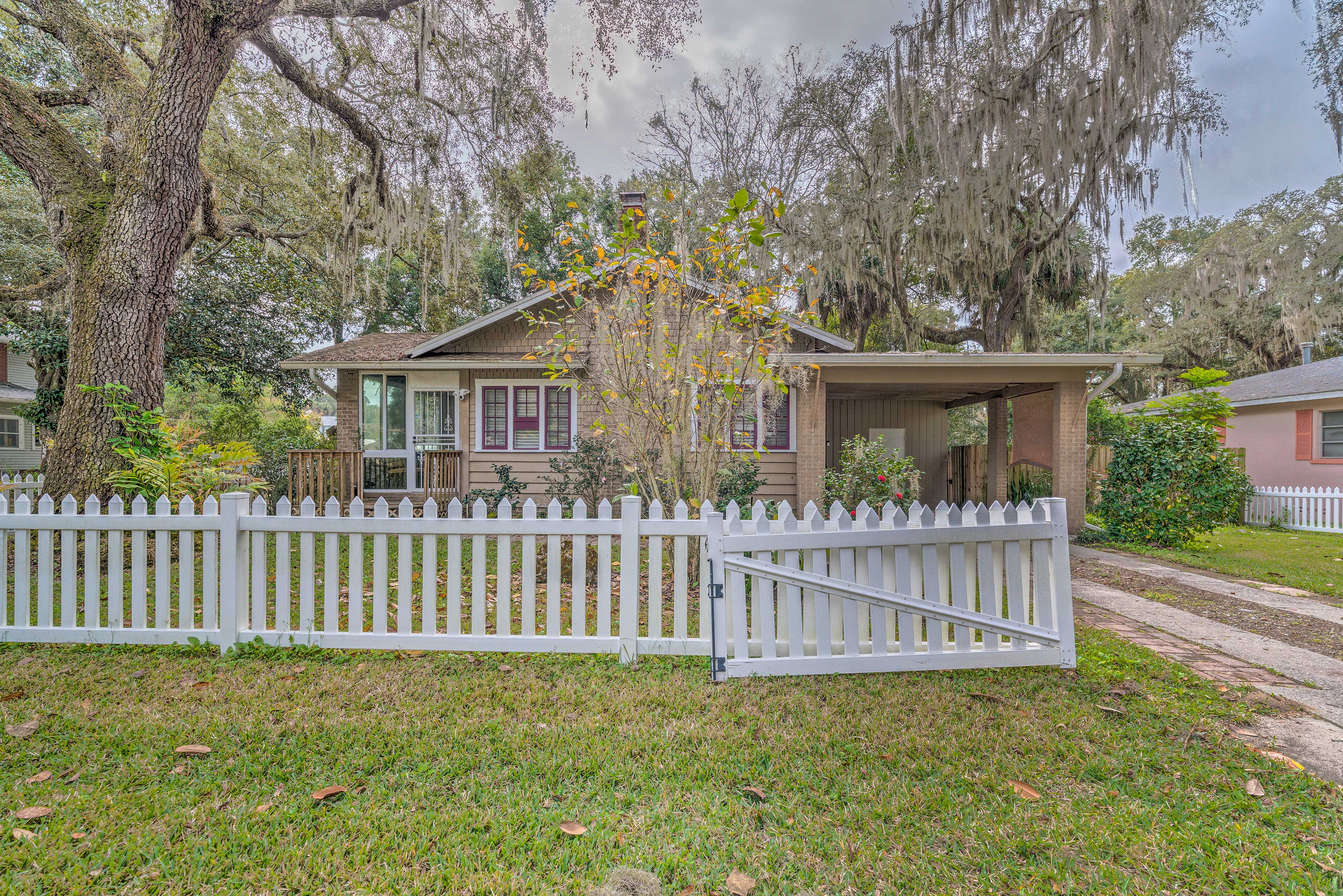 Home Exterior | Single Story | Keyless Entry