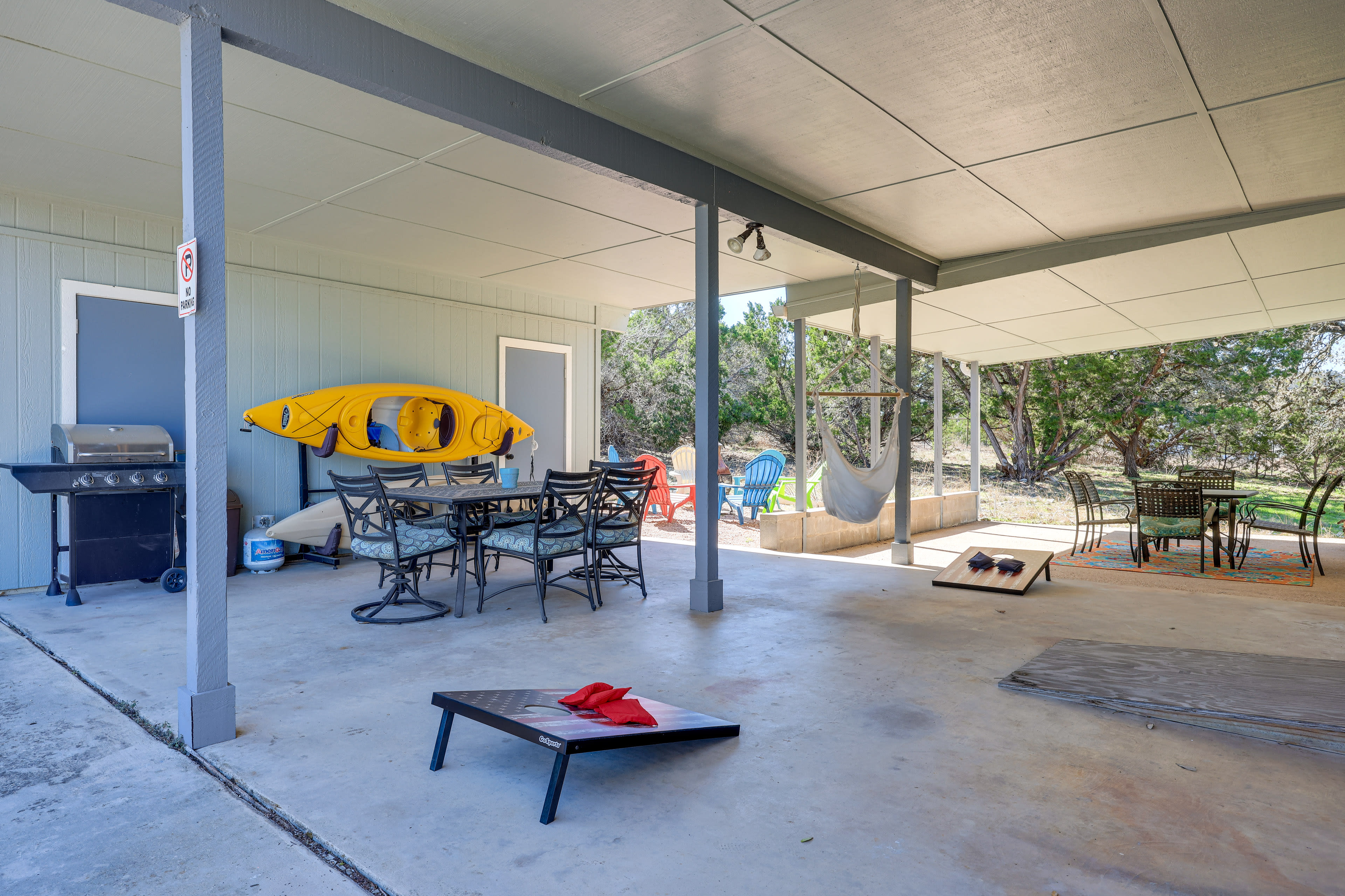 Covered Patio | 2 Outdoor Dining Areas | Gas Grill | Cornhole | Kayaks Provided