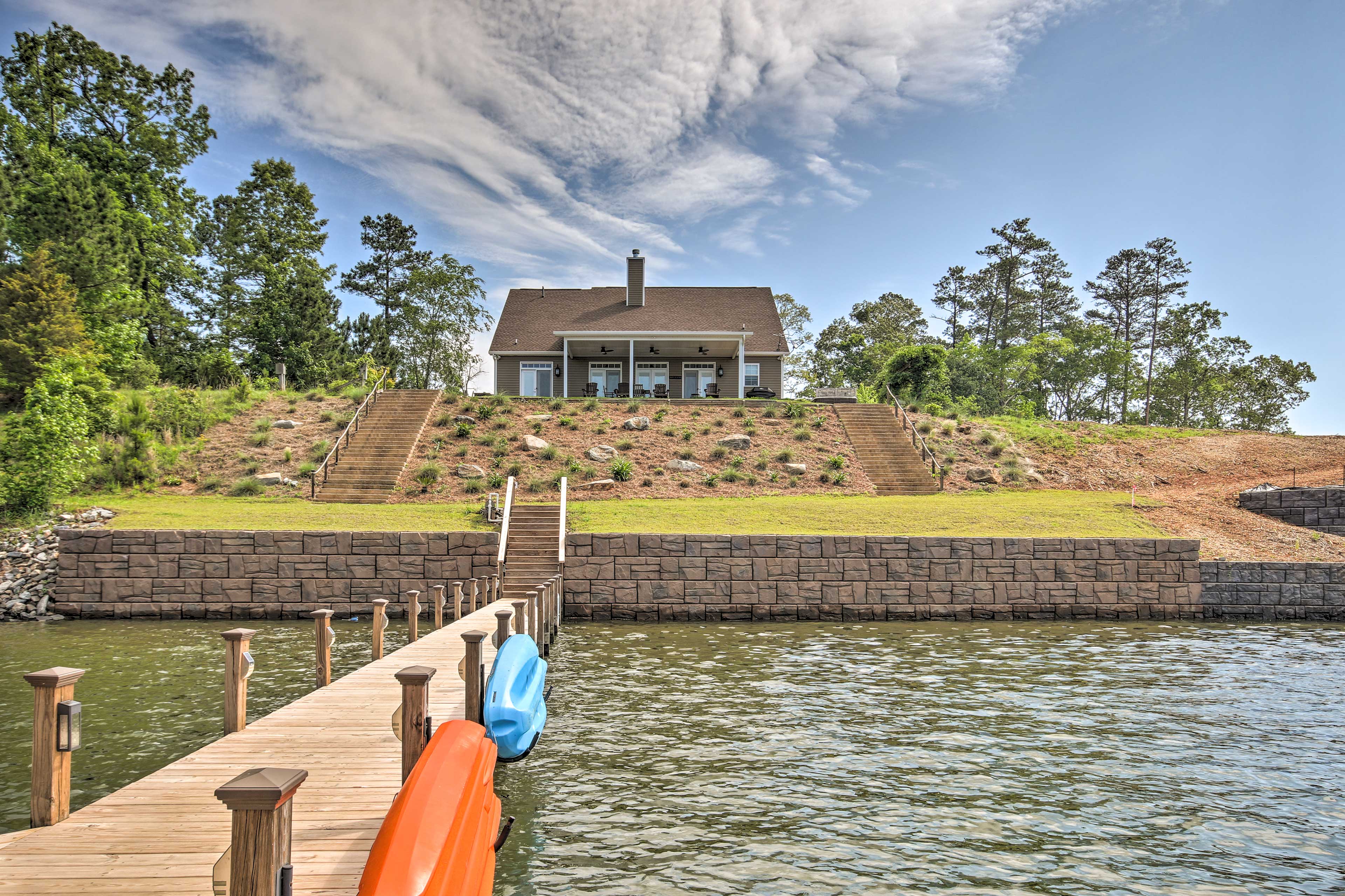 Private Boat Dock & Lake Access