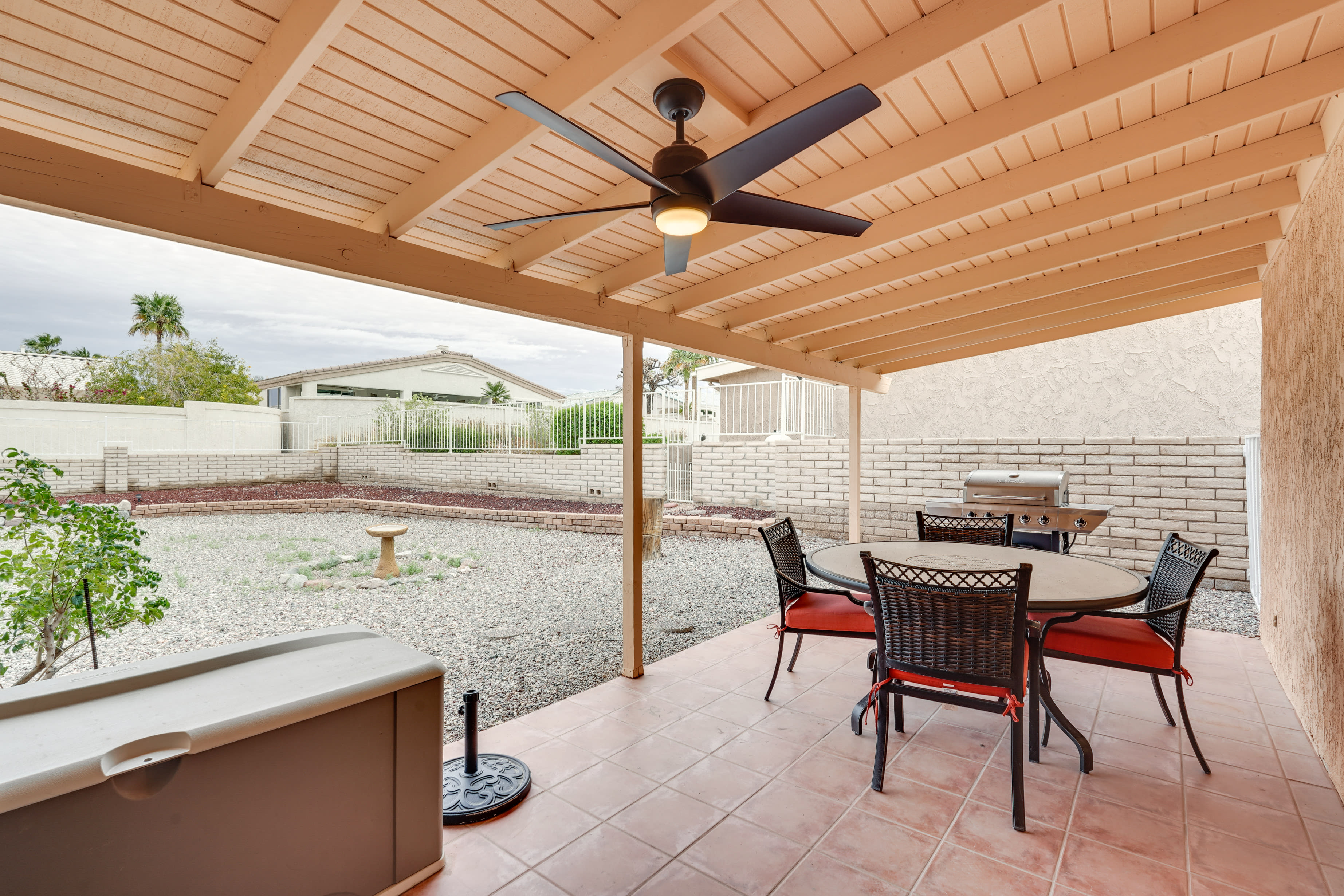 Covered Patio | Outdoor Dining | Gas Grill