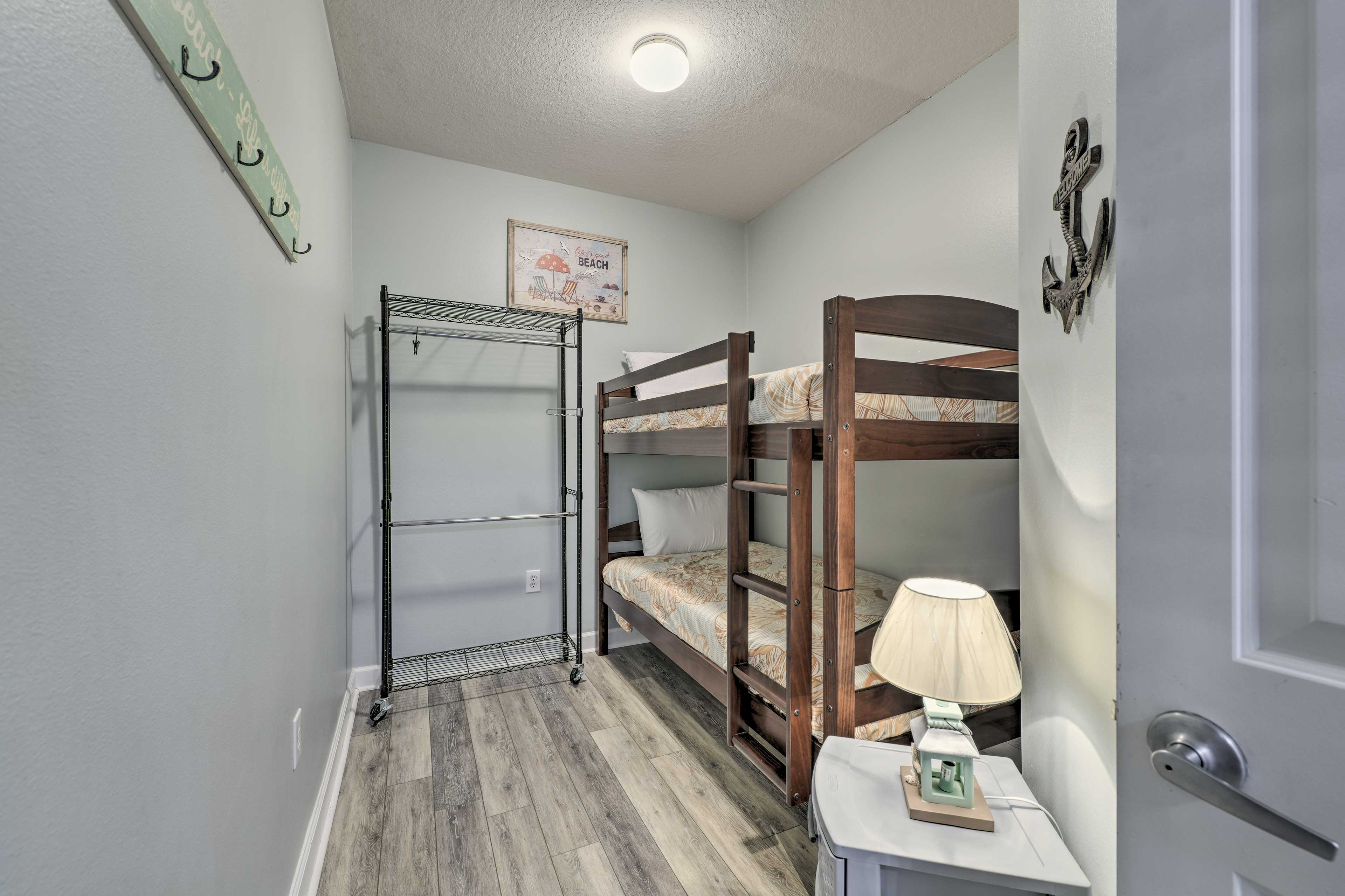 Bedroom 3 | Twin Bunk Bed