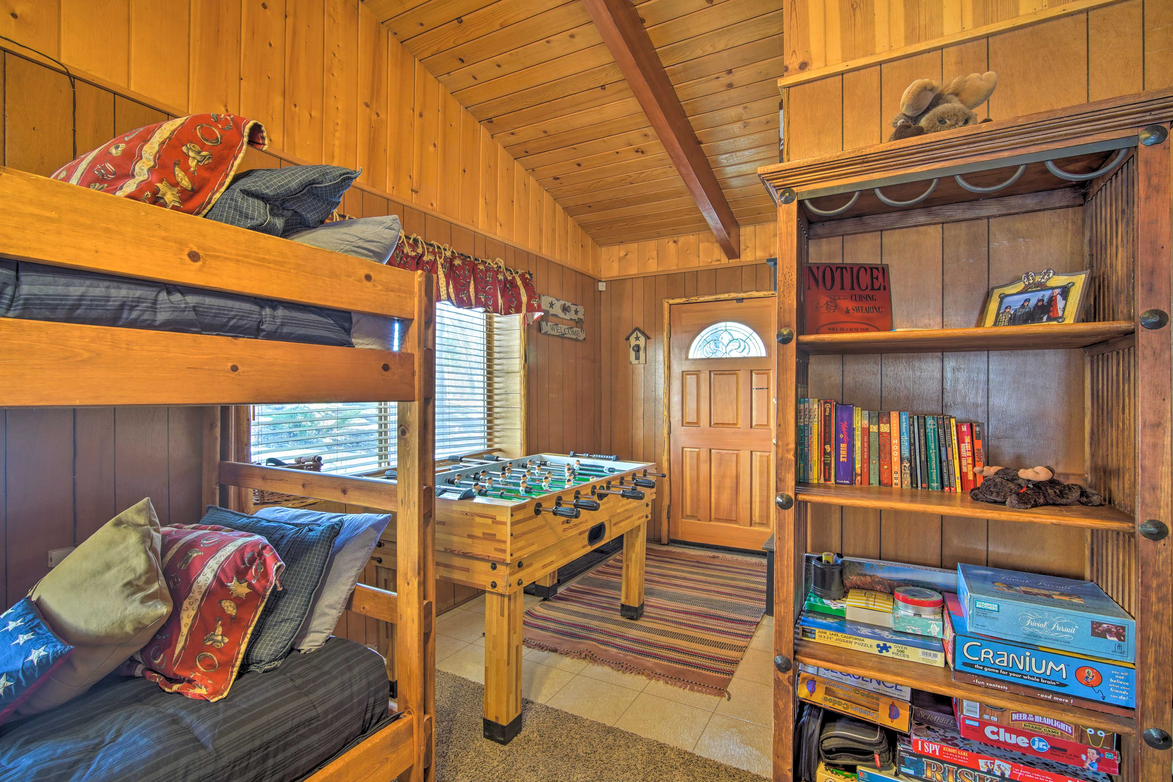 Bedroom 3 (Cowboy Bunkhouse) | Board Game Collection