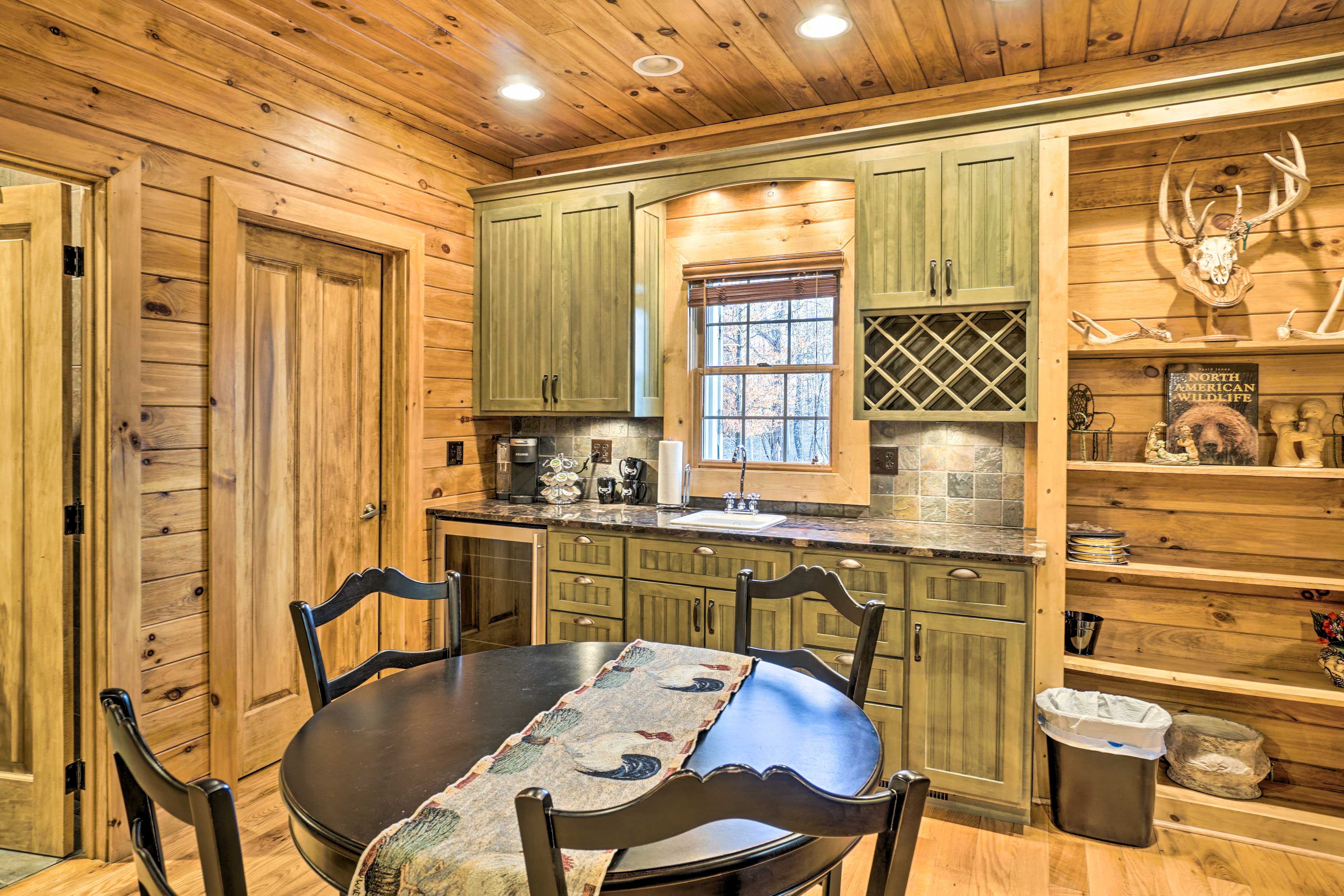 Bedroom 6 | Kitchenette | Dining Area | Beverage Cooler | Coffee Maker