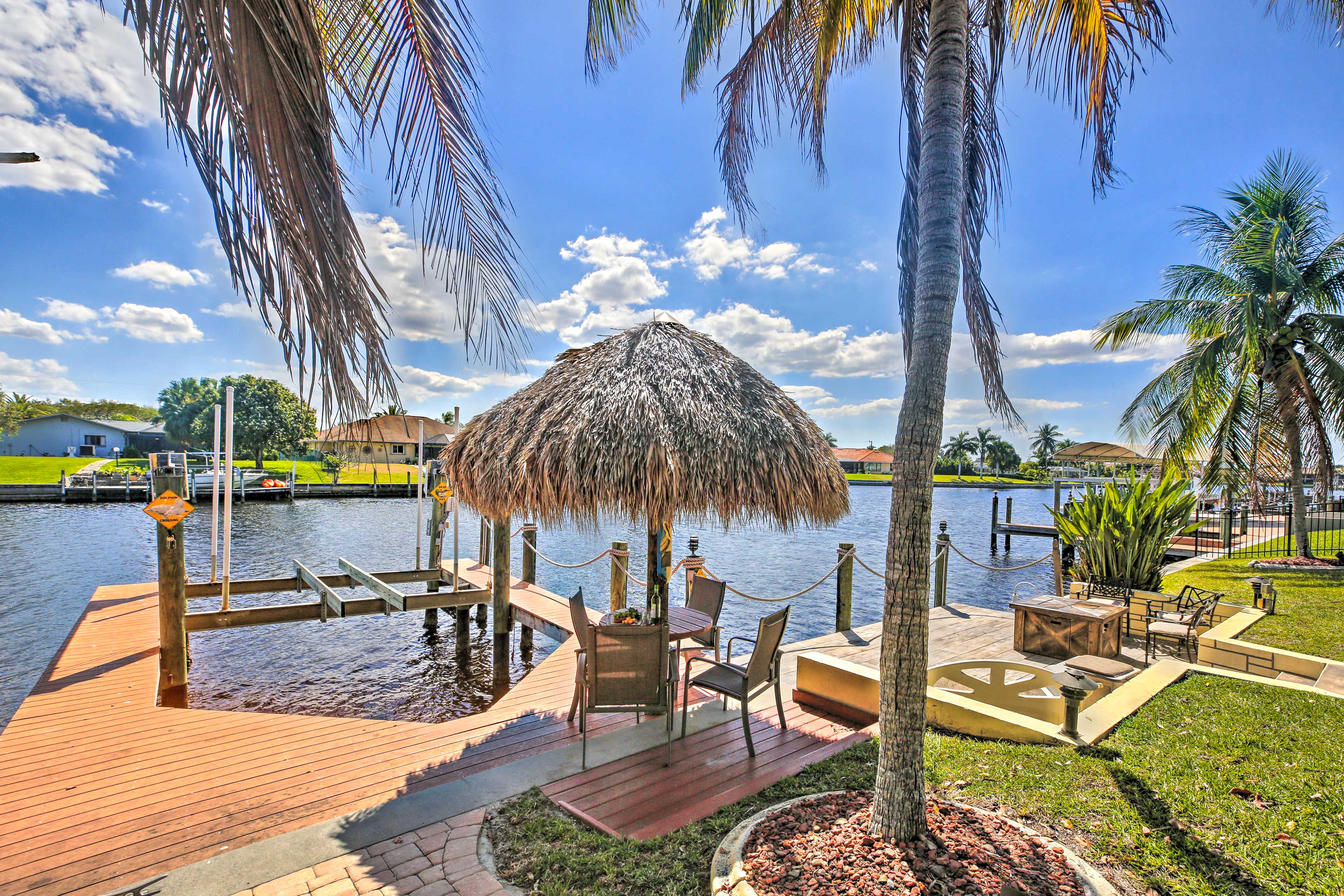 Private Dock | Beach Chairs & Towels
