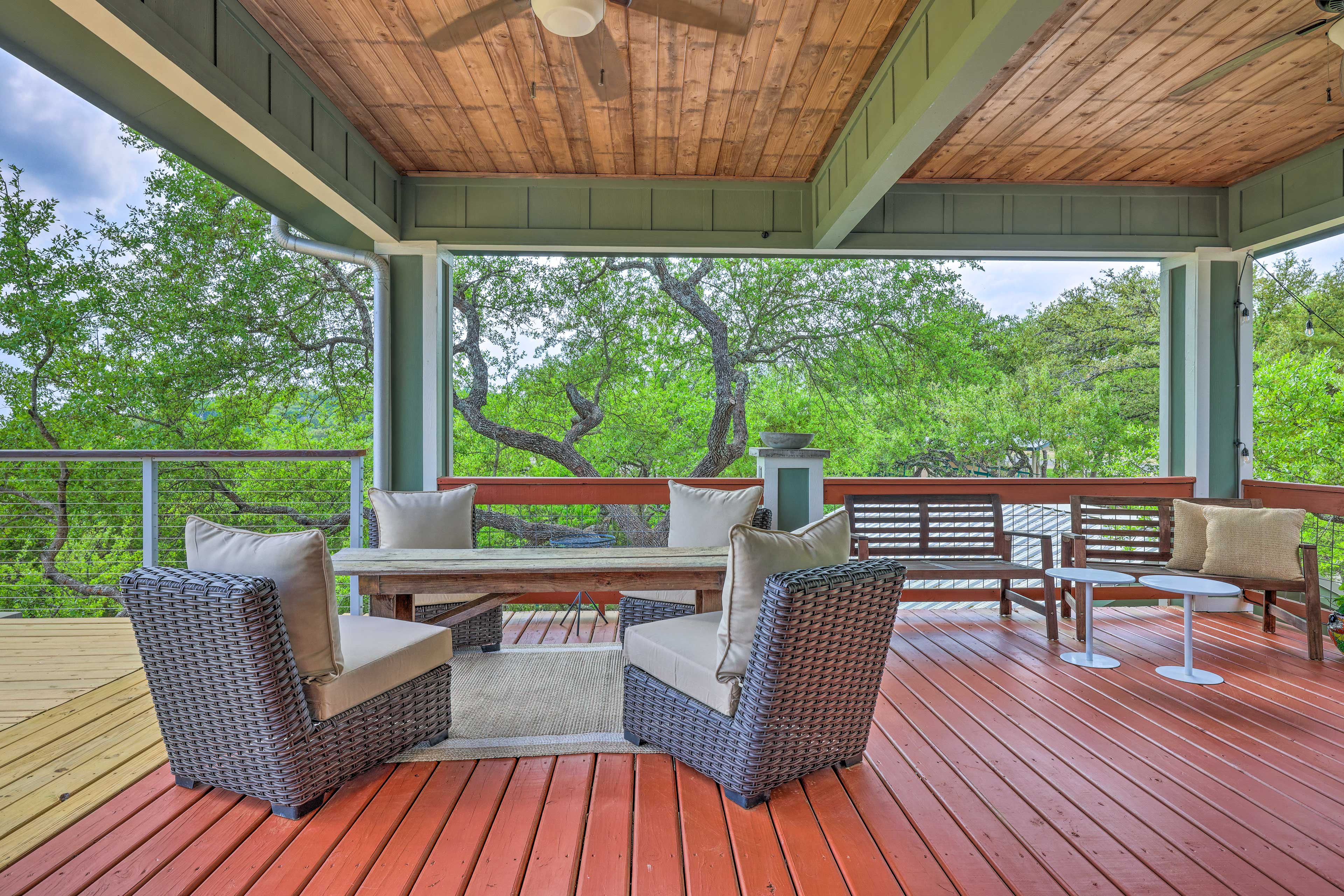 Private Deck