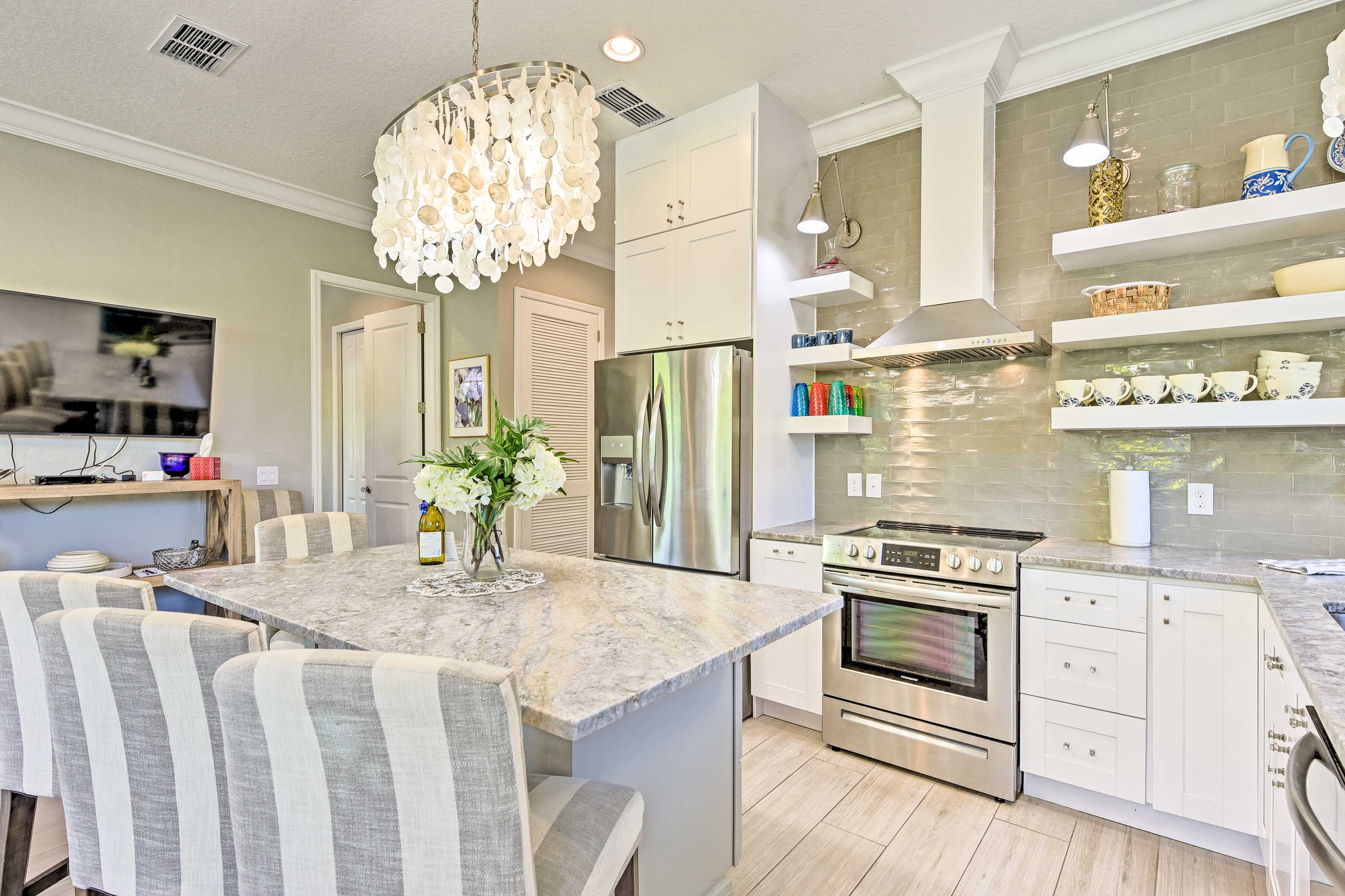 Kitchen | Fully Equipped