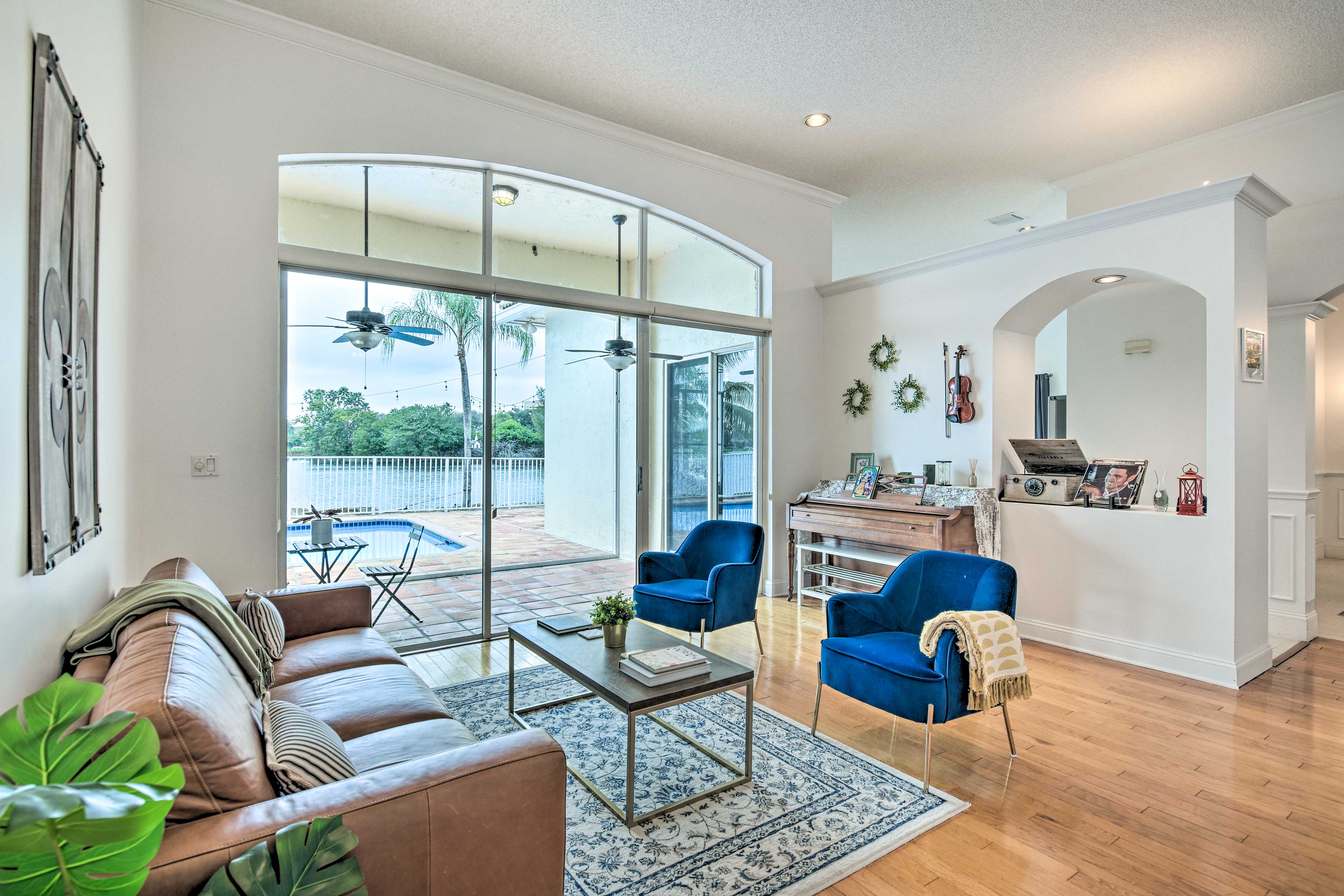 Lounge Area | Lake & Pool Views