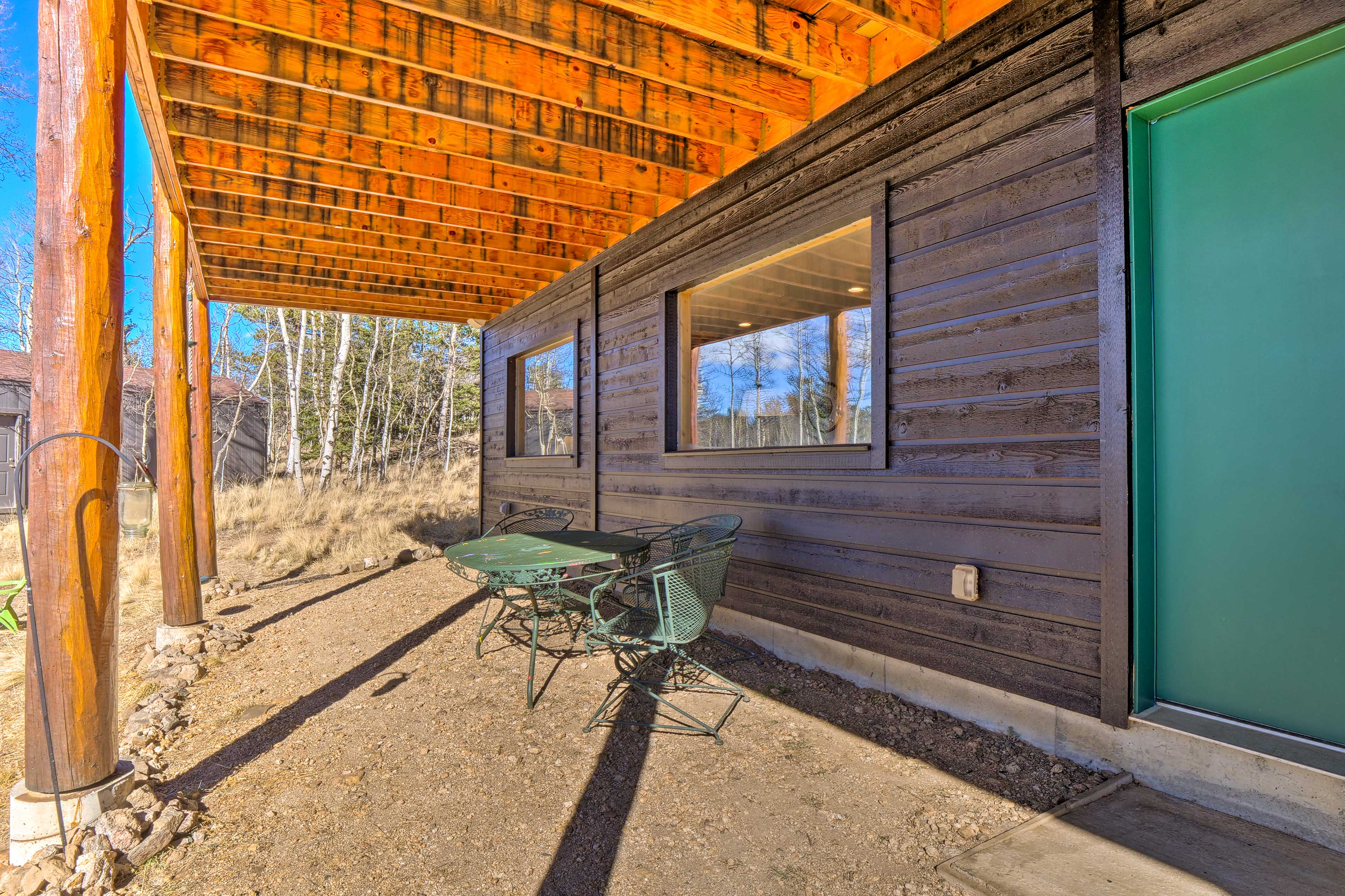 Outdoor Dining Area