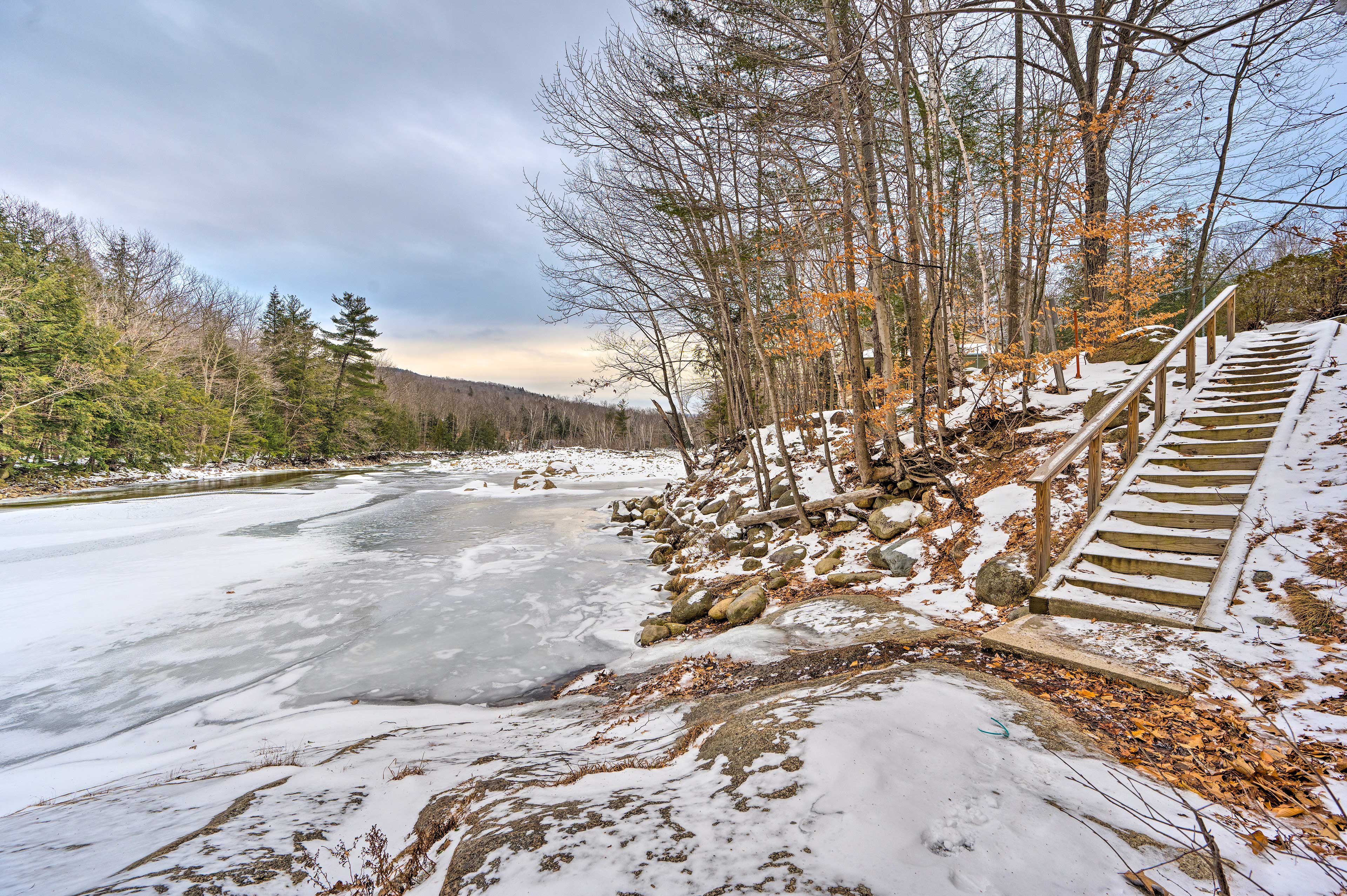 Riverfront | Stairs to Property