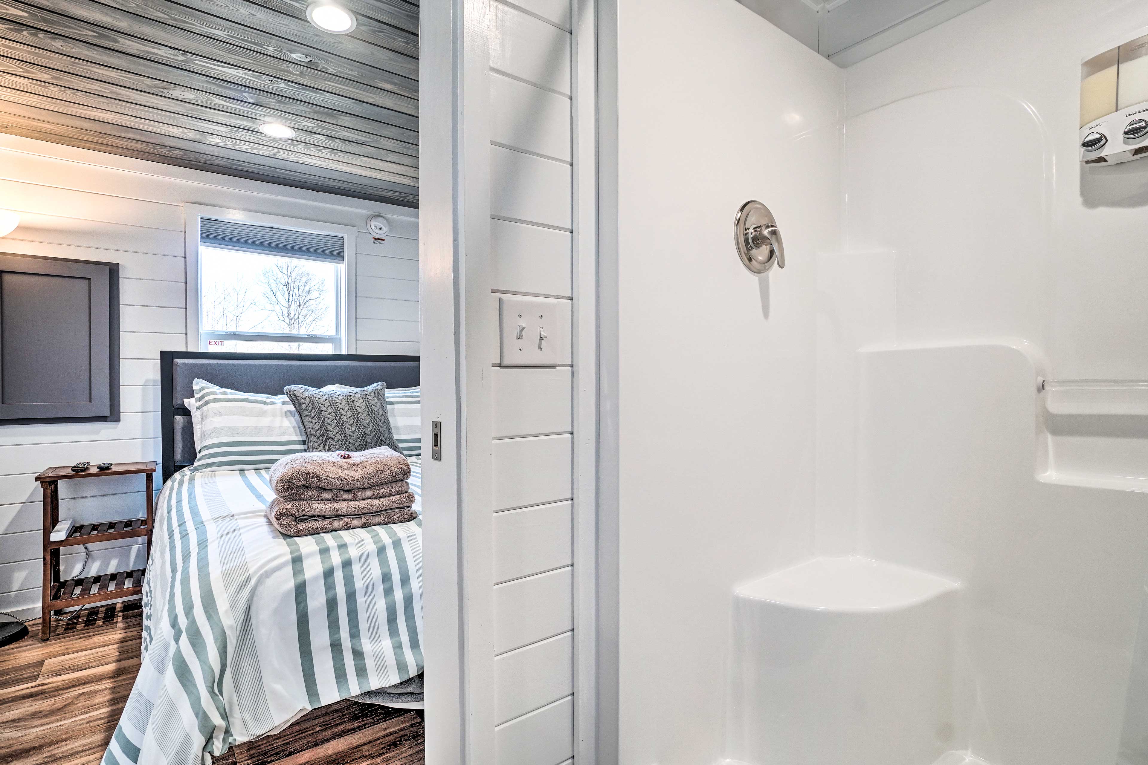 En-Suite Bathroom | Grab Rail in Shower