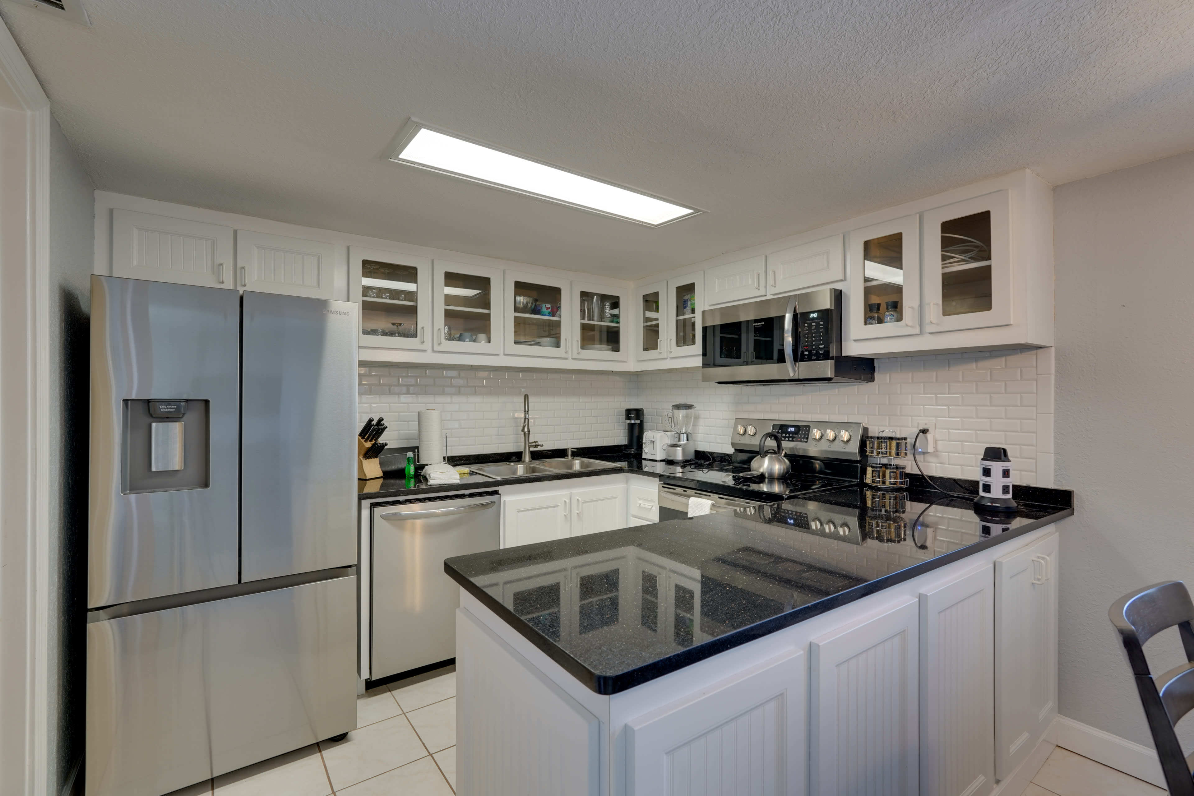 Kitchen | Fully Equipped | Cooking Basics | Coffee Maker