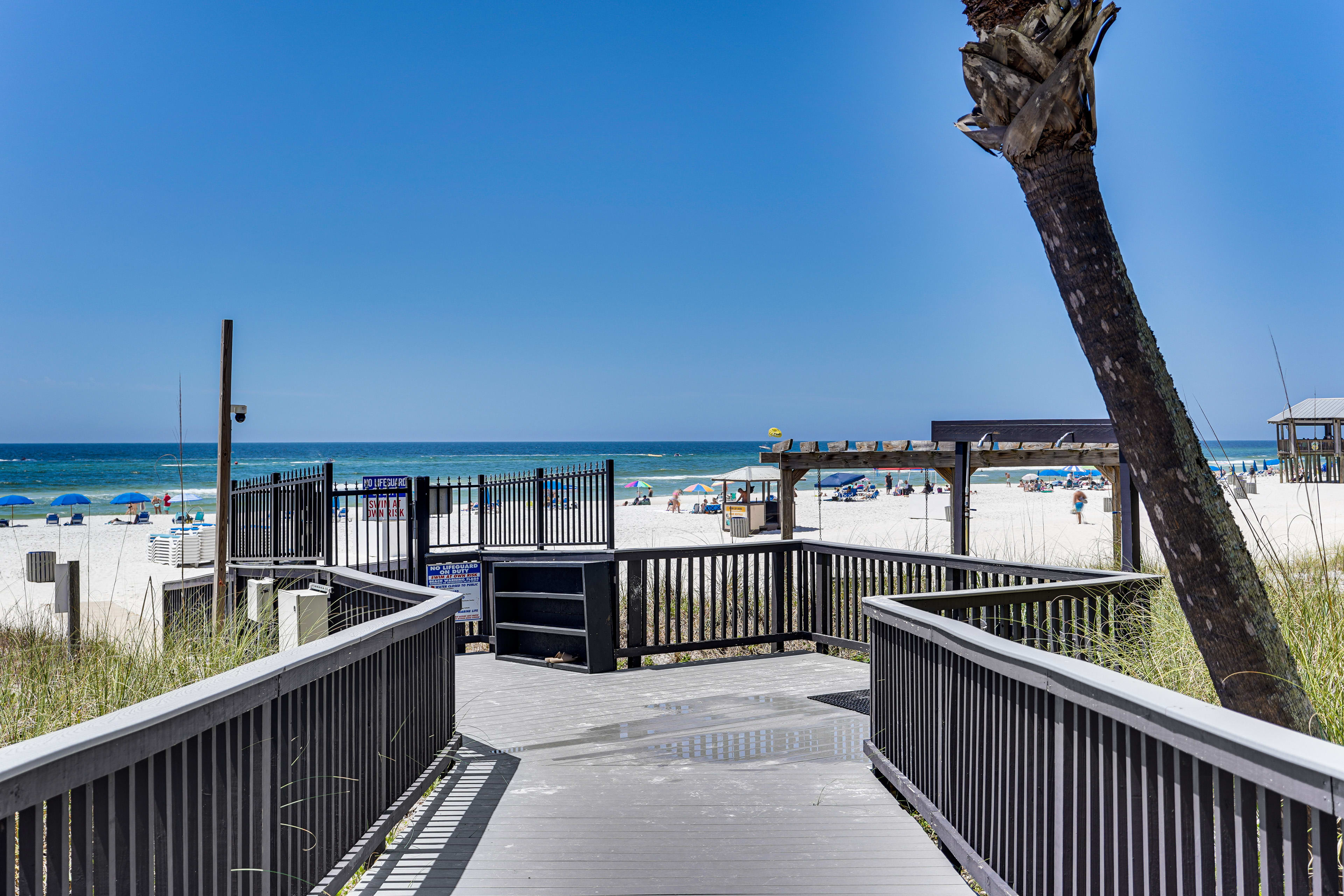 Community Amenities | On-Site Beach Access | Reserved Parking Space (1 Vehicle)