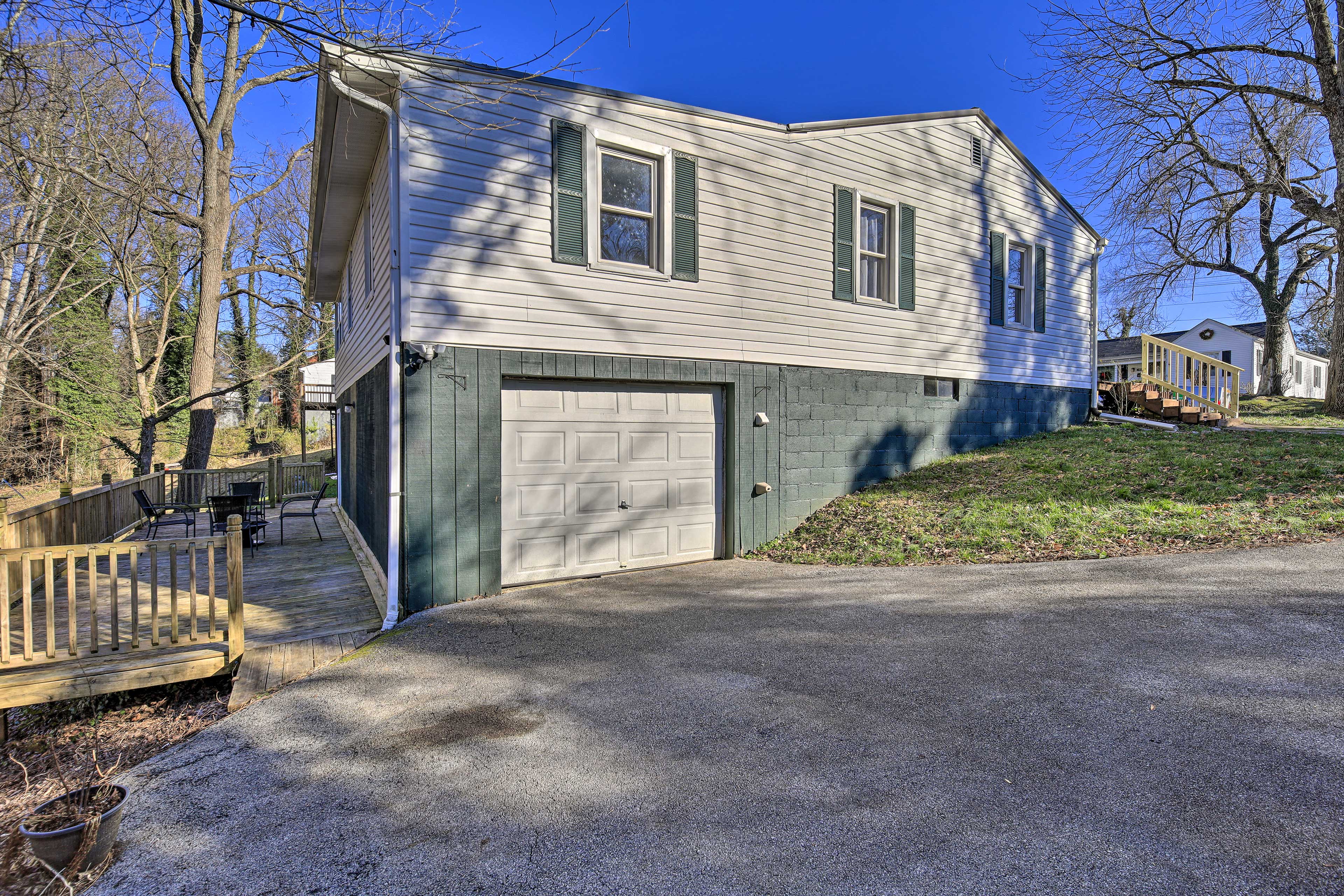 Driveway | Back Deck