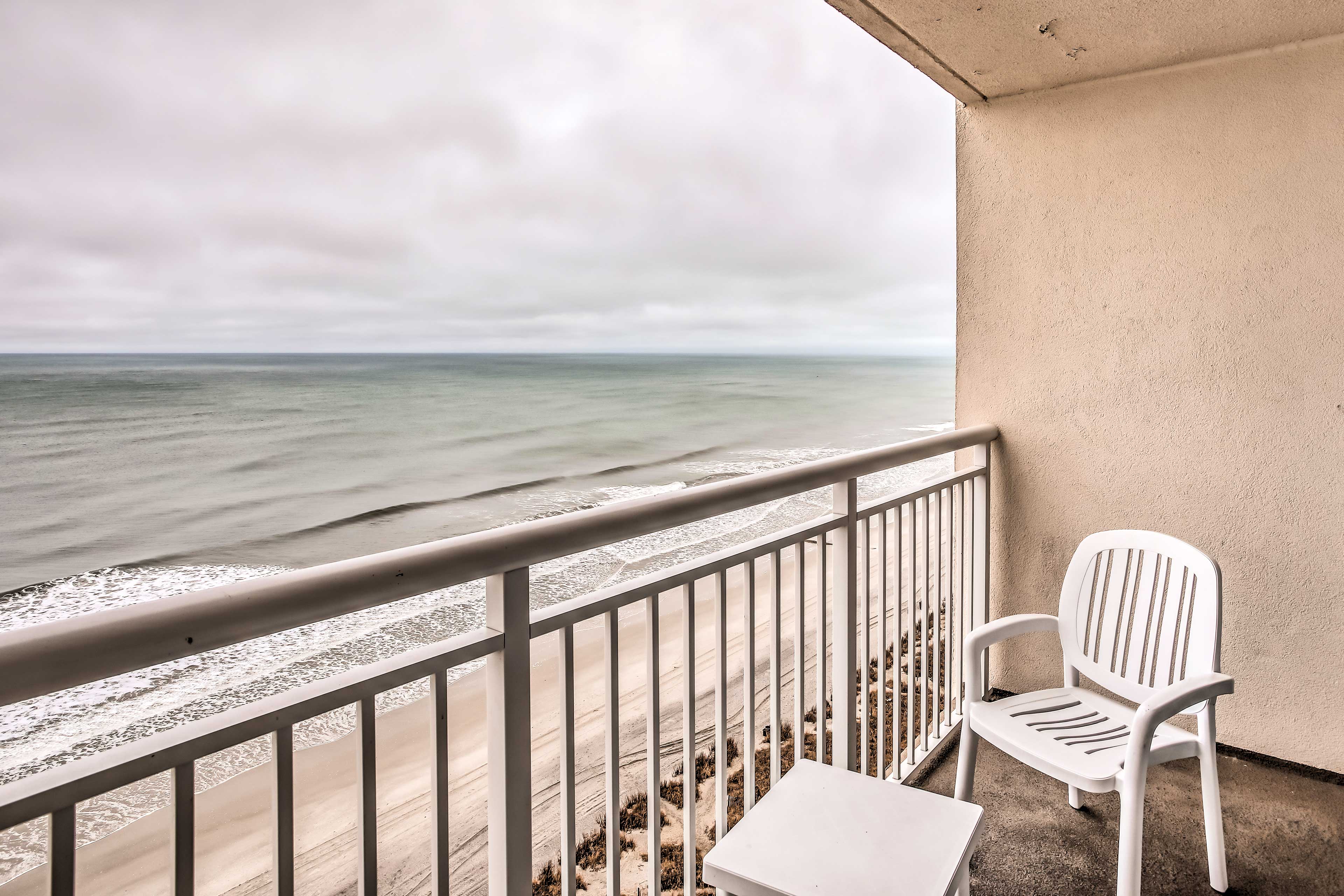 Balcony | Table & Chairs | Ocean Views