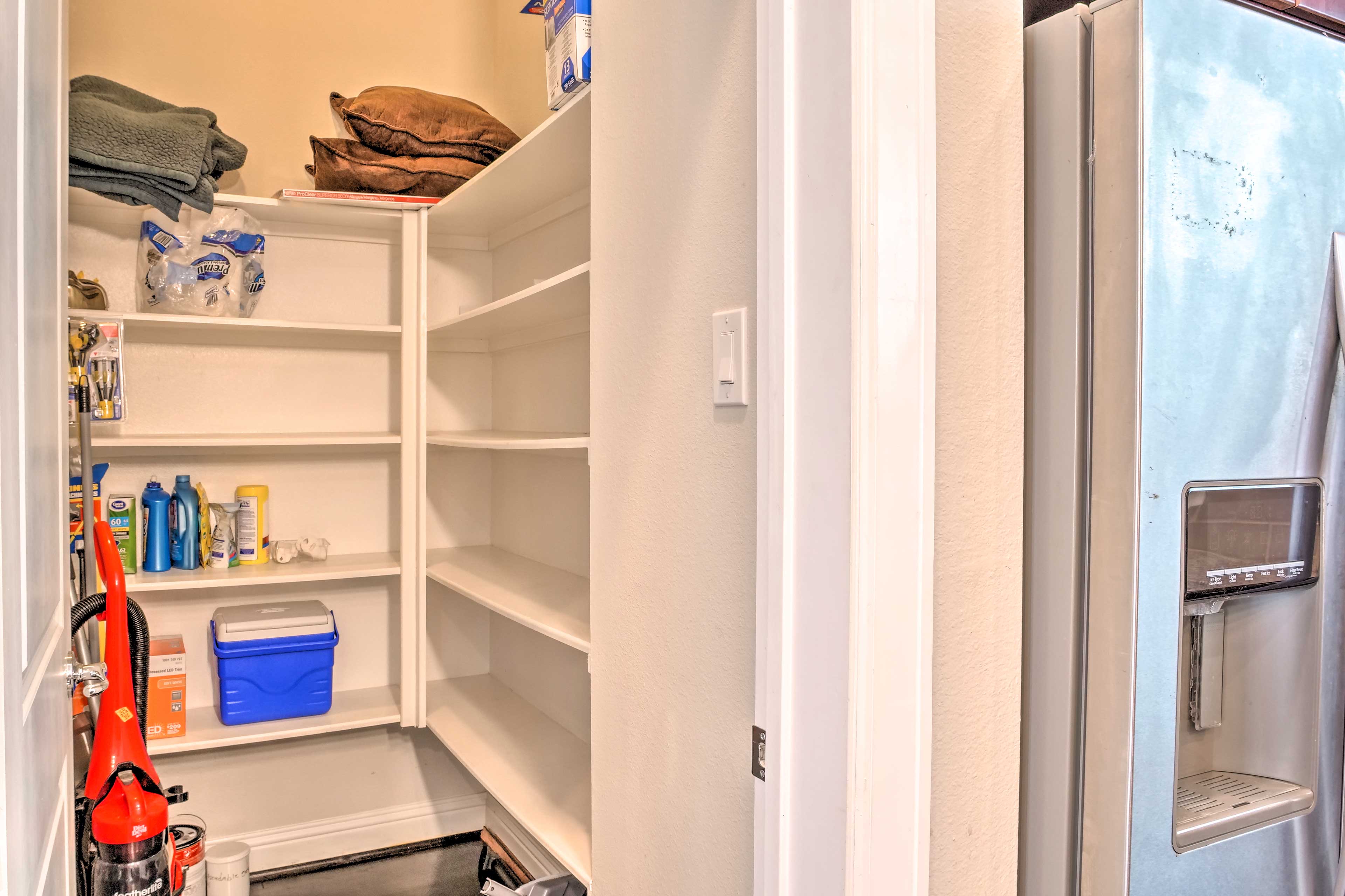 Kitchen Pantry