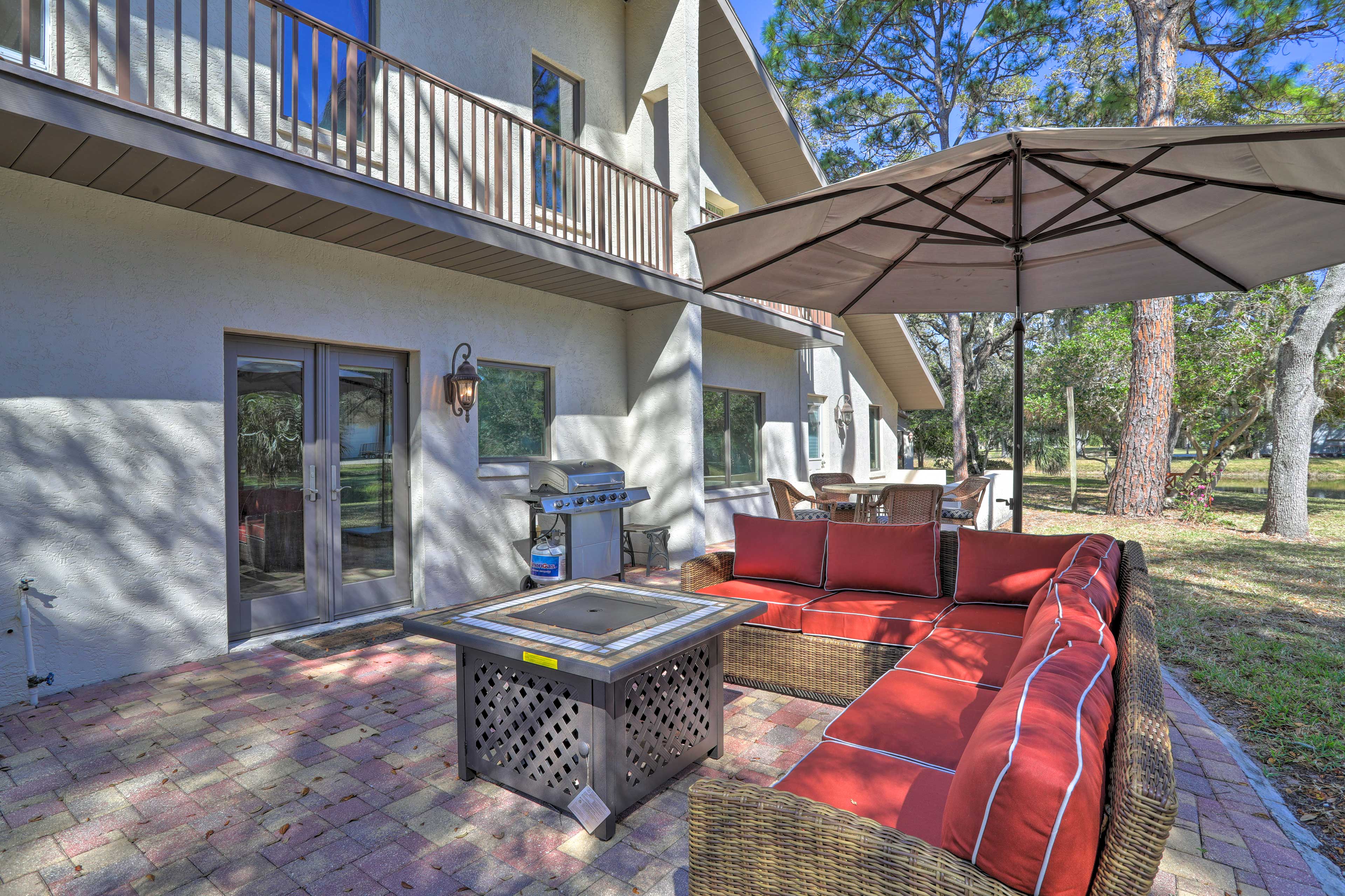 Lower Patio | Fire Pit