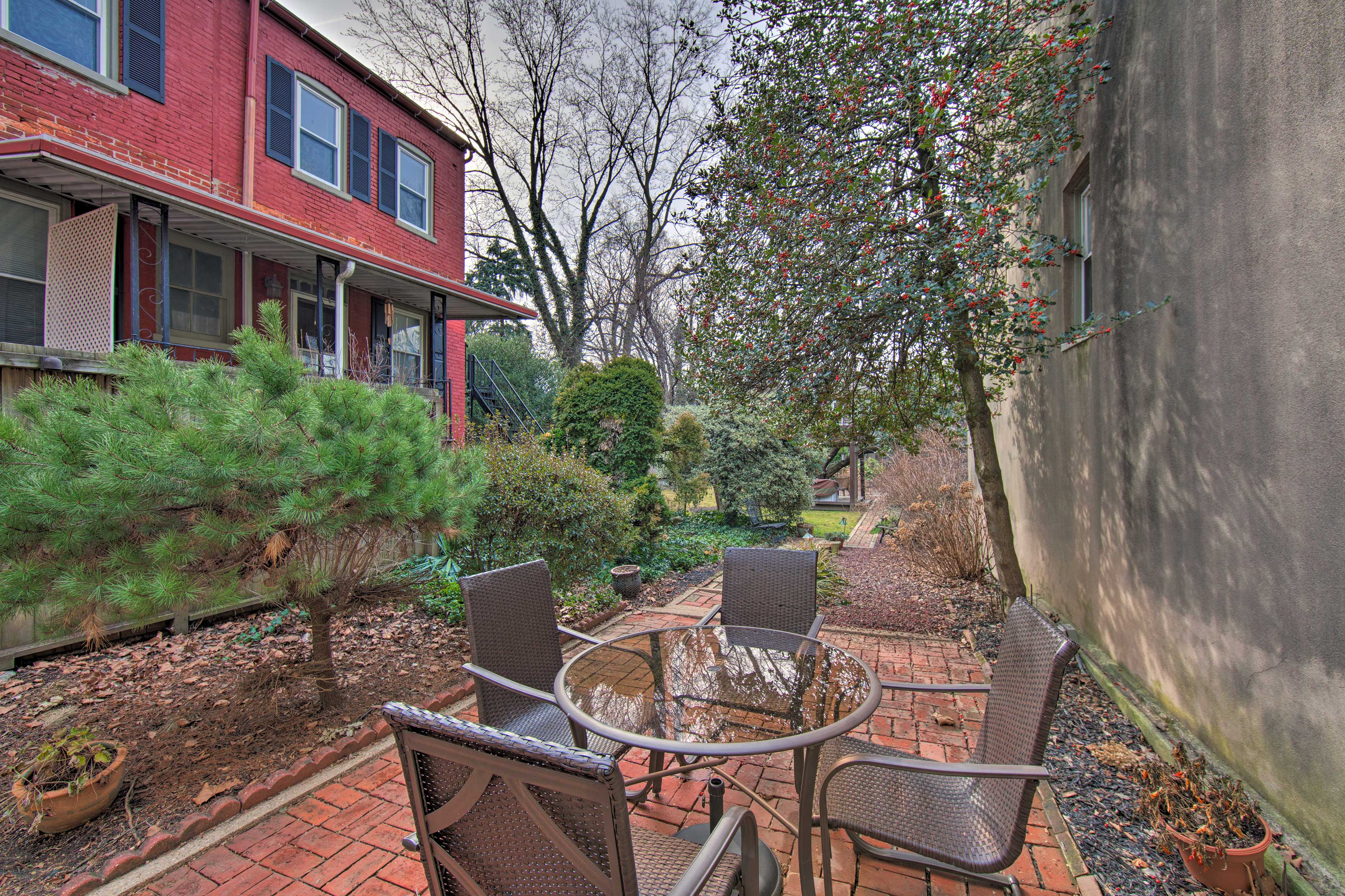 Private Patio | Outdoor Dining Area