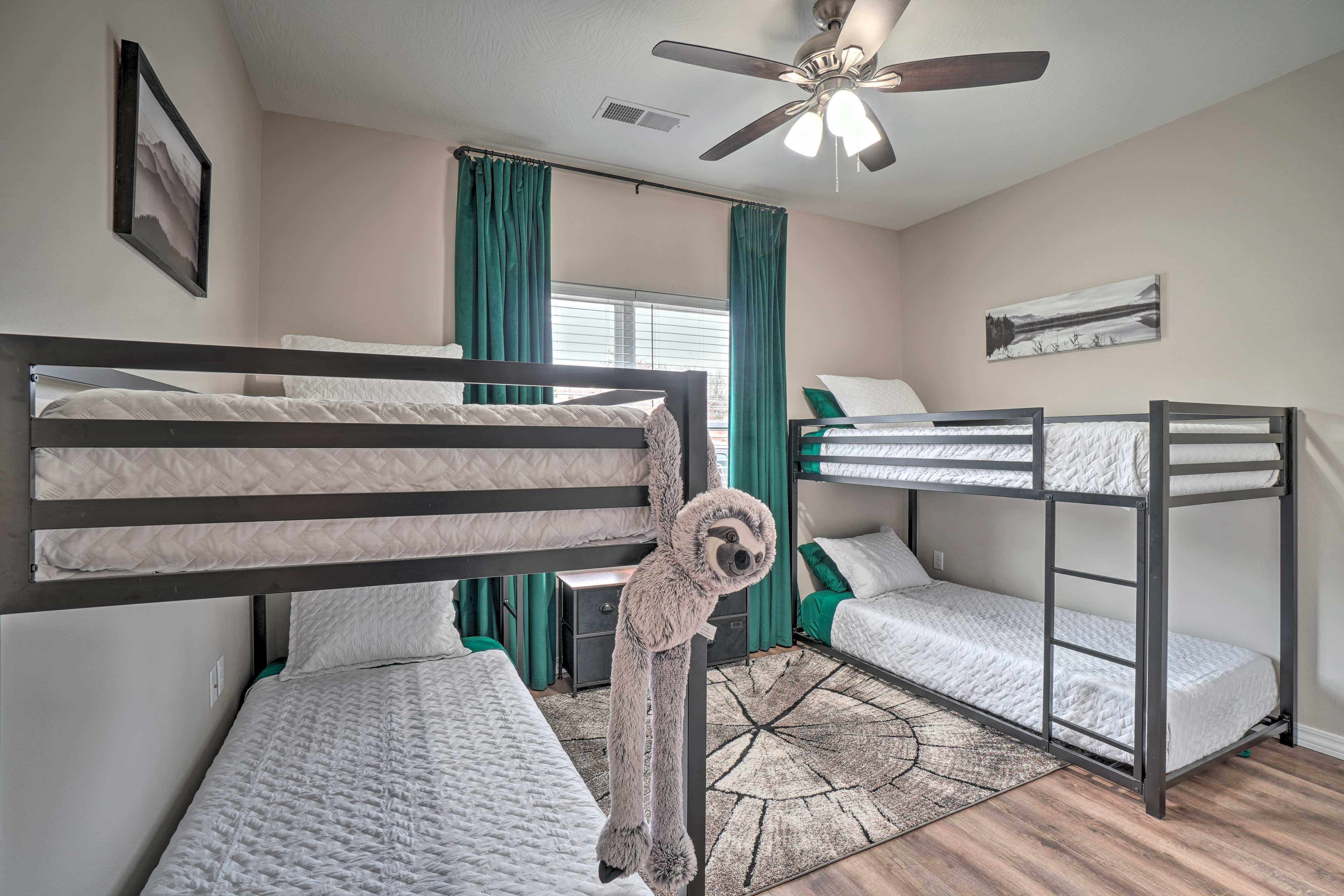 Bedroom 3 | 2 Twin Bunk Beds