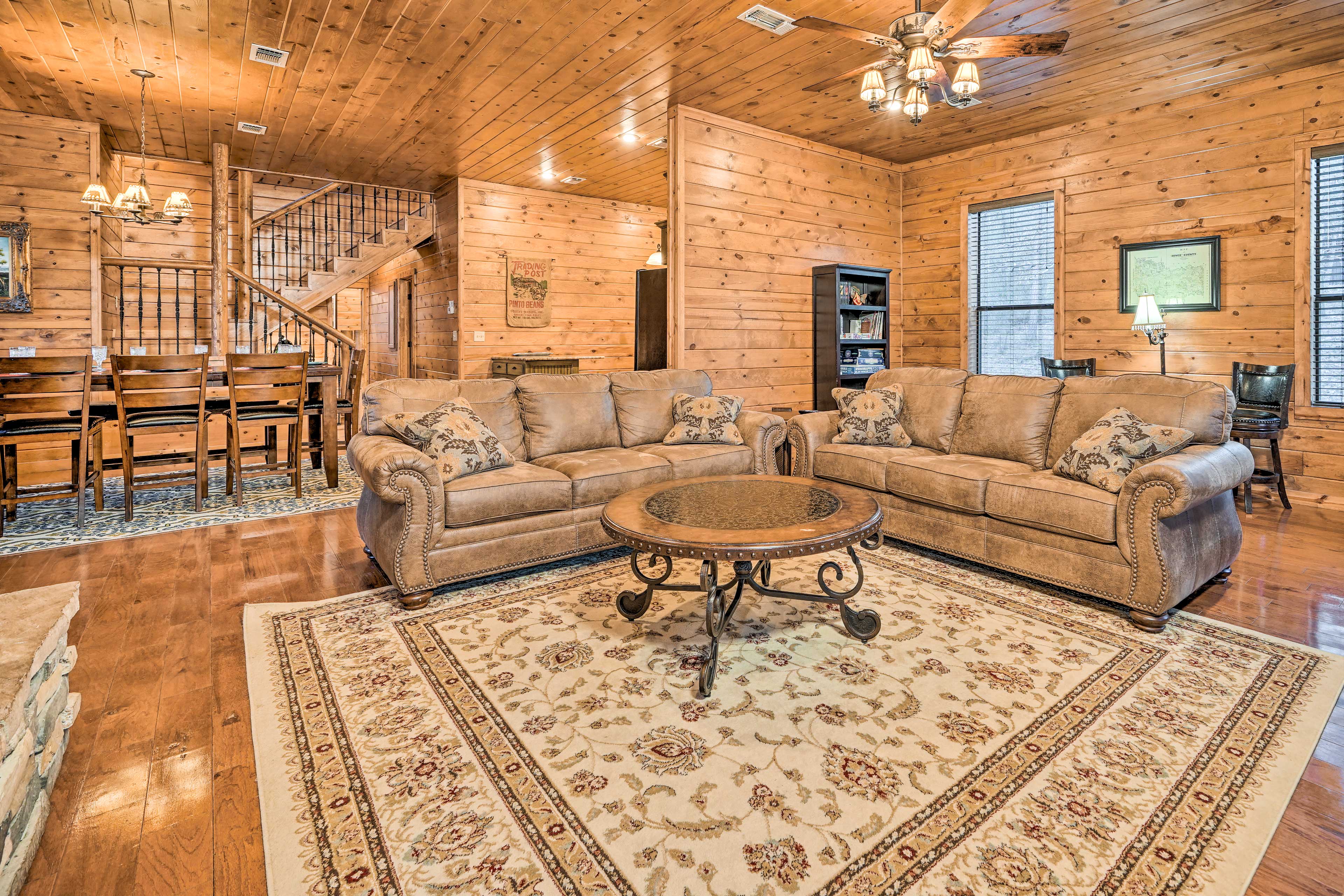 Living Room | Open Floor Plan