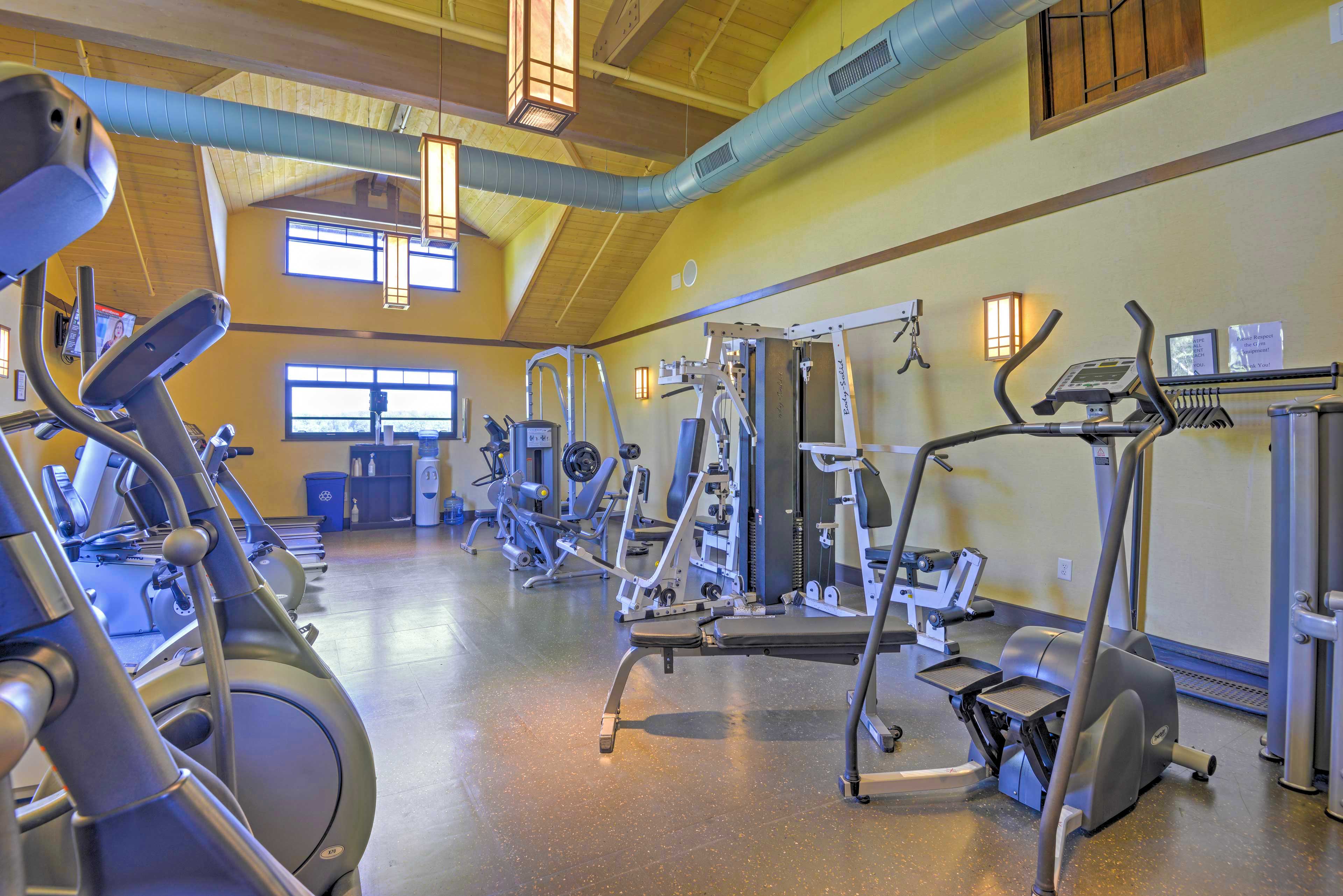 Lake Arrowhead Community Amenities