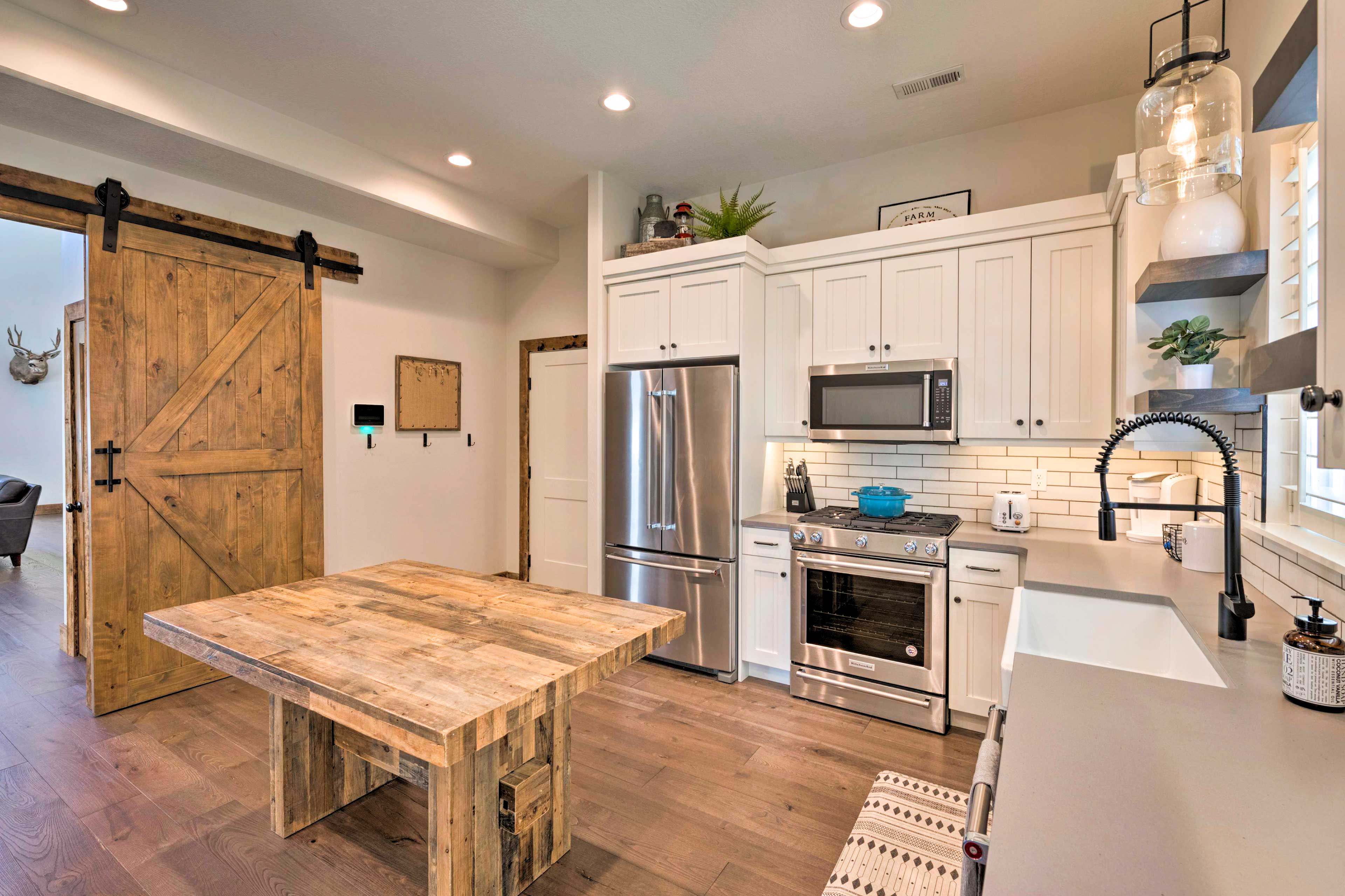 Kitchen | Stainless Steel Appliances