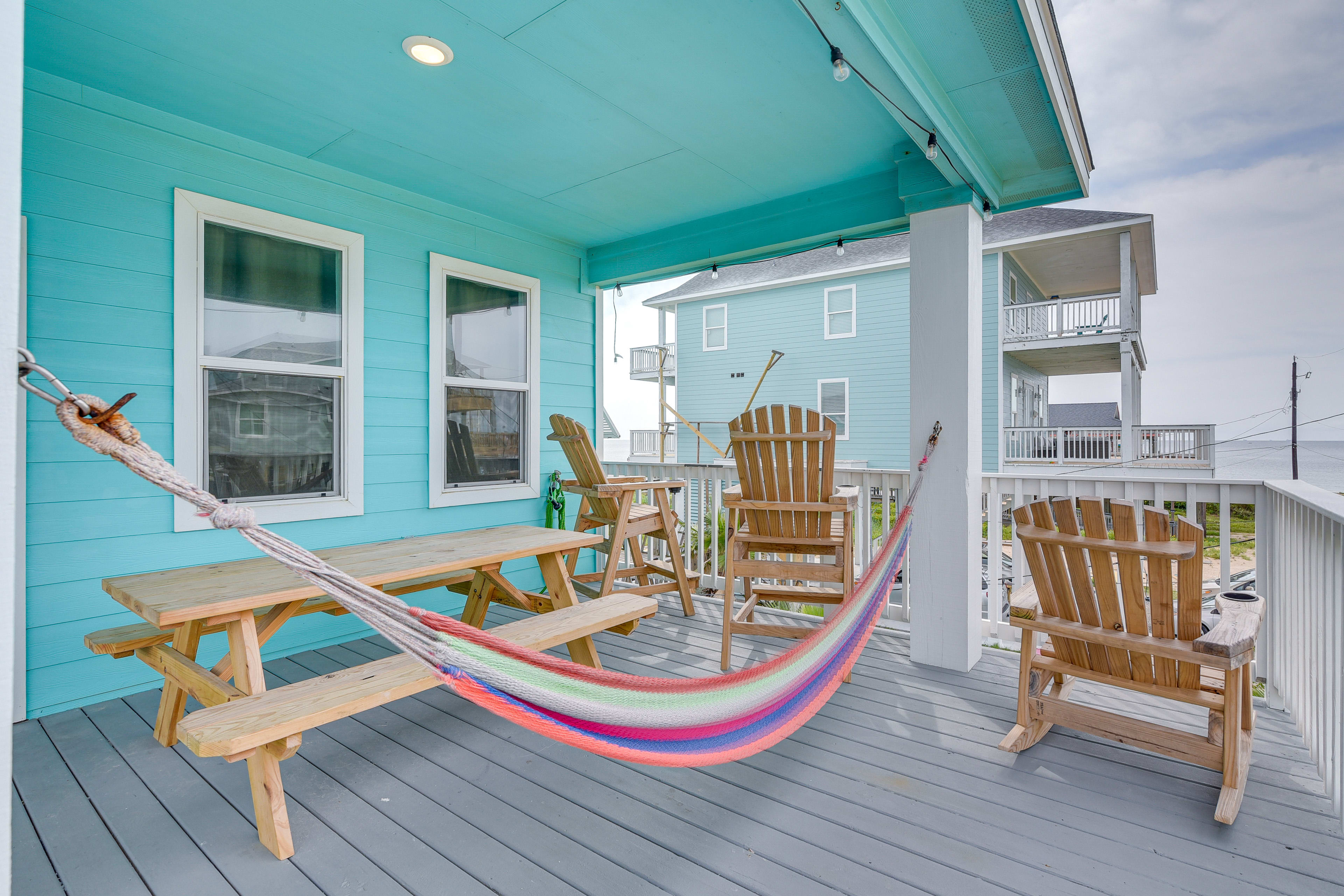 Covered Deck | Ocean Views